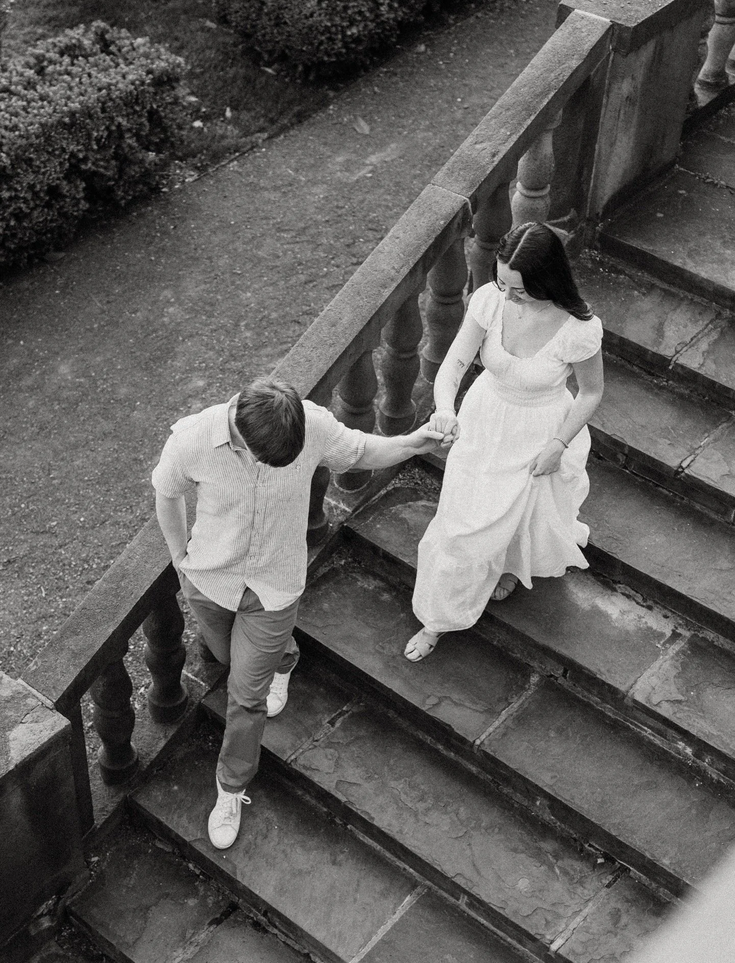 As much as I love color, I equally love black and white. There&rsquo;s just something about it that strips everything back to what actually matters, the connection, the in-between moments, the way they look at each other.

These are some of my favori