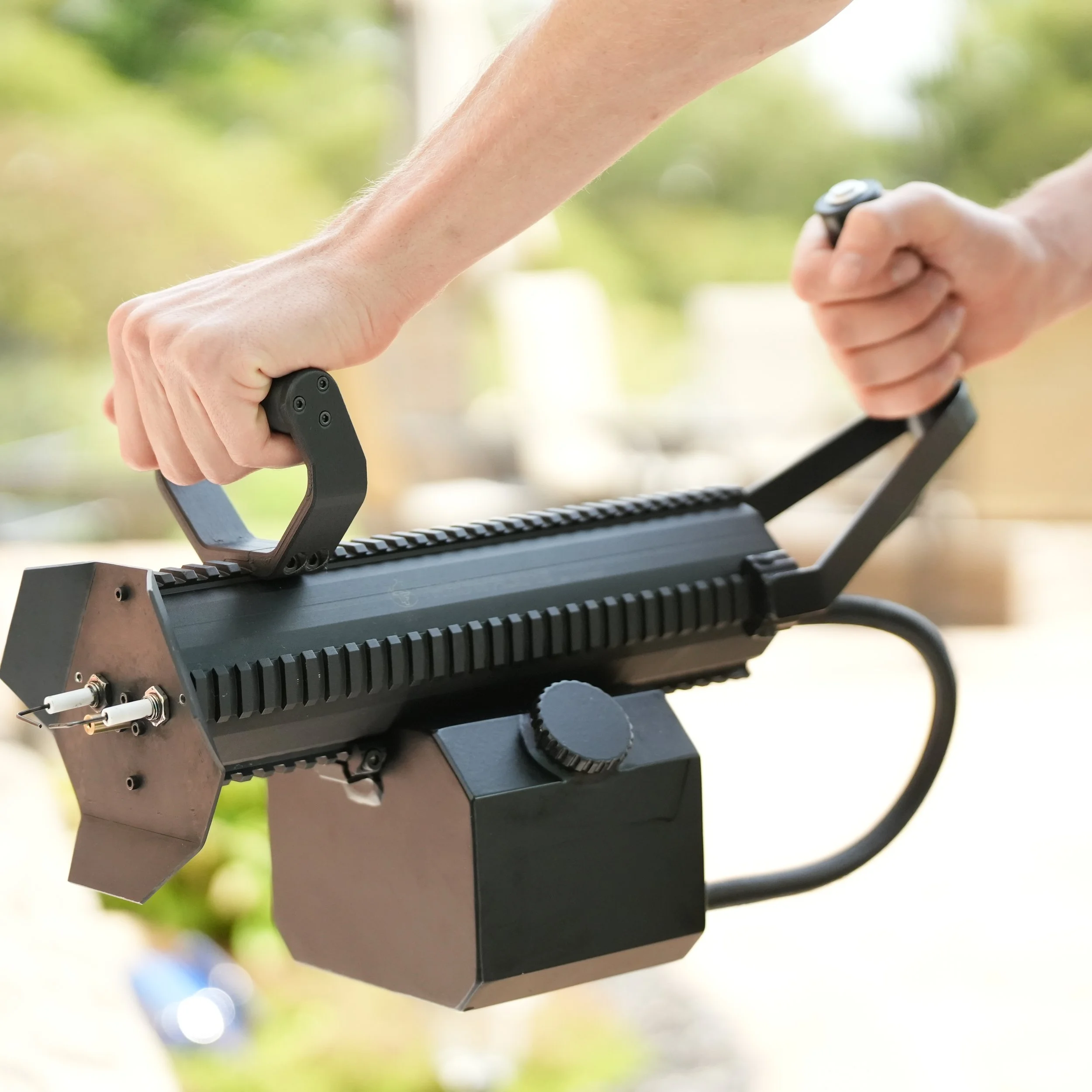 ARC Chainsaw grip.jpg