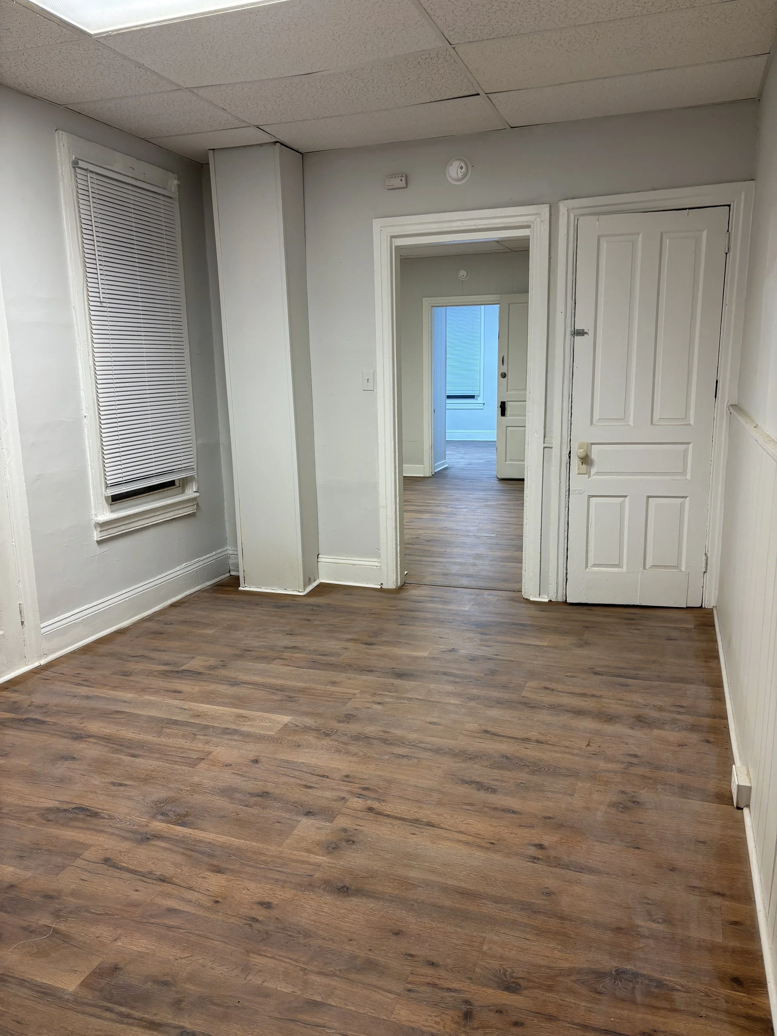 624 Roosevelt Avenue - Unit 1  YORK GEM!