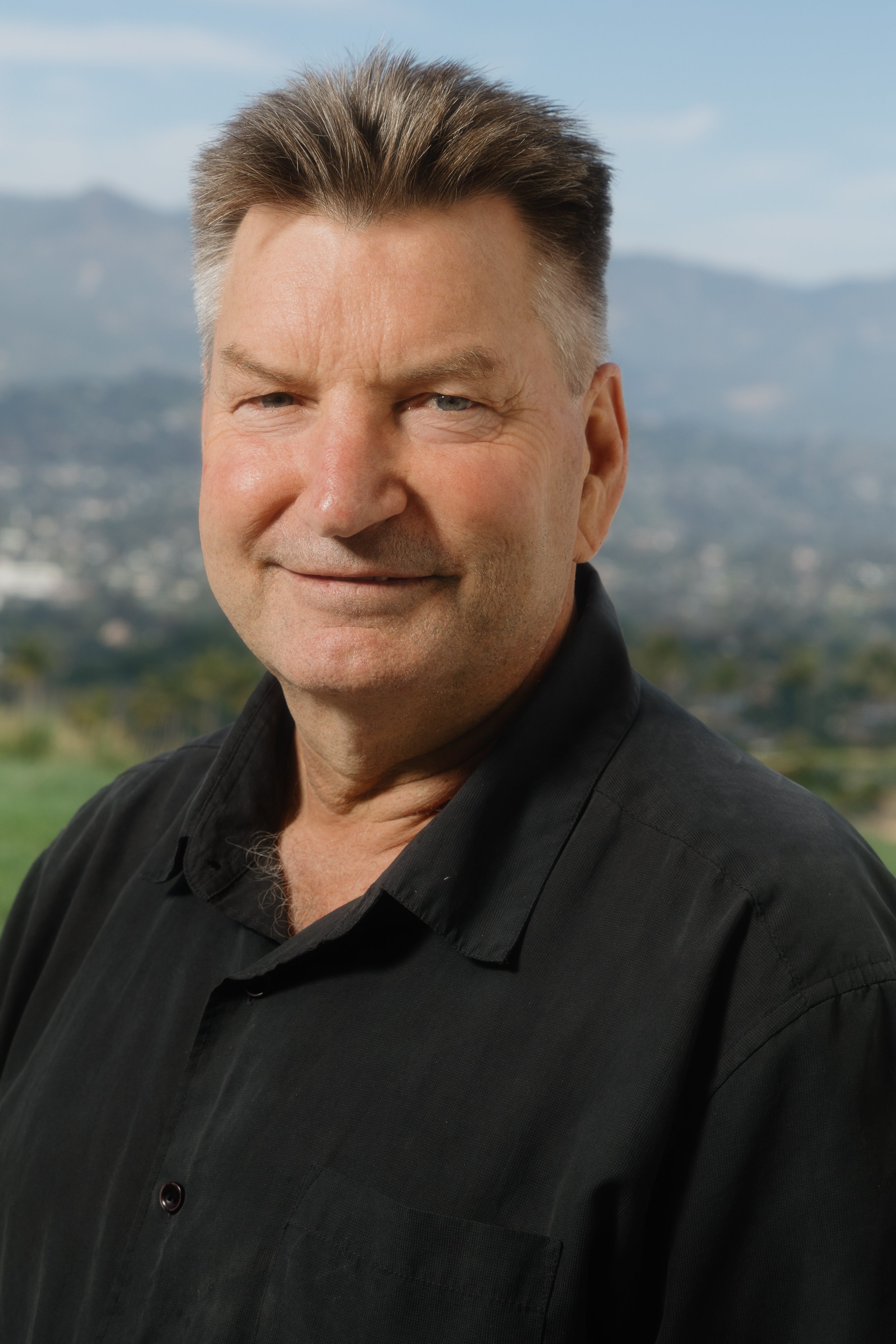 YoungConstruct_Headshots_2025-WEB-14_Poul Andersen.JPG