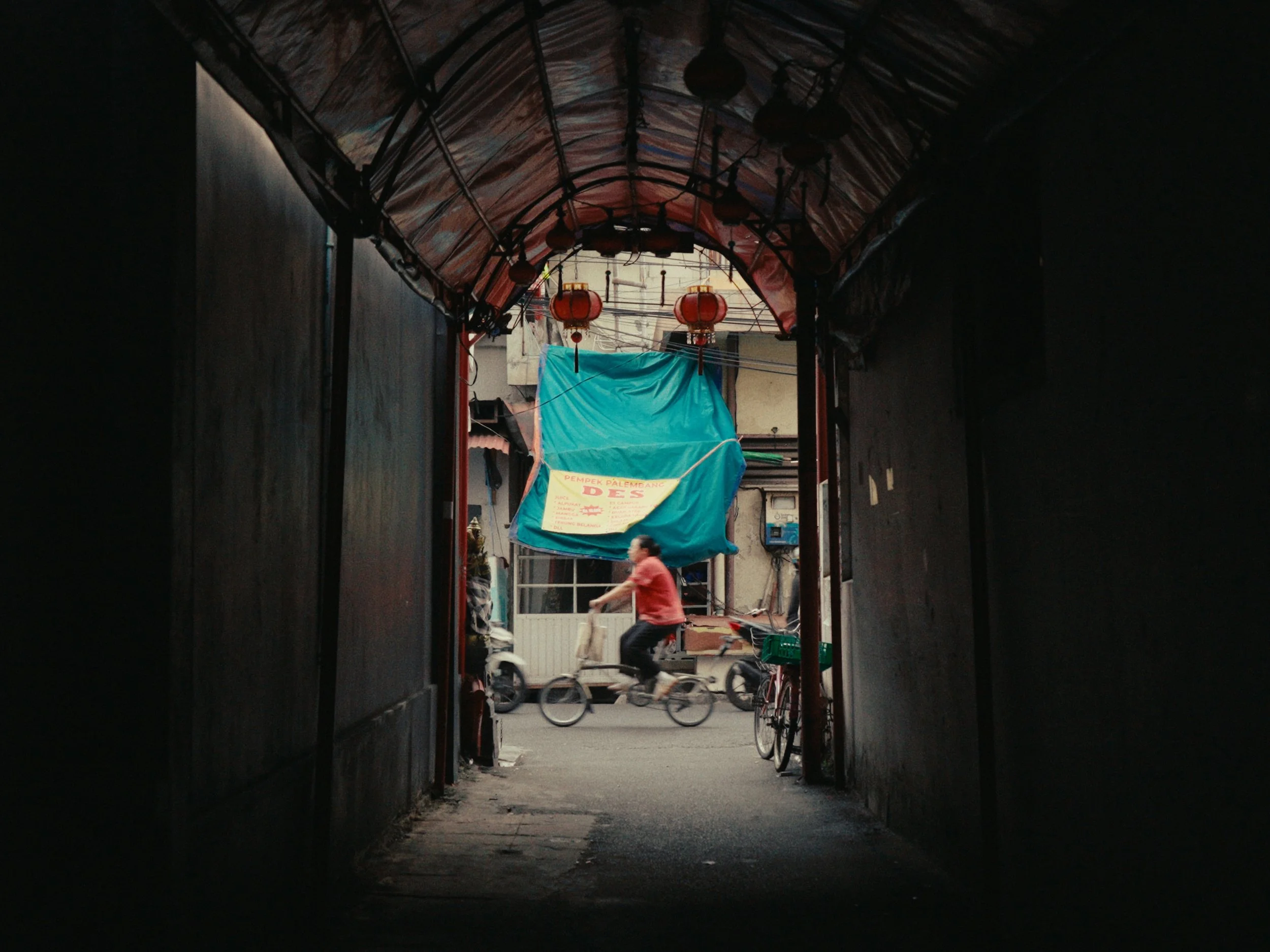 MET Glodok Remembrance Stills – New Cut (21).jpg