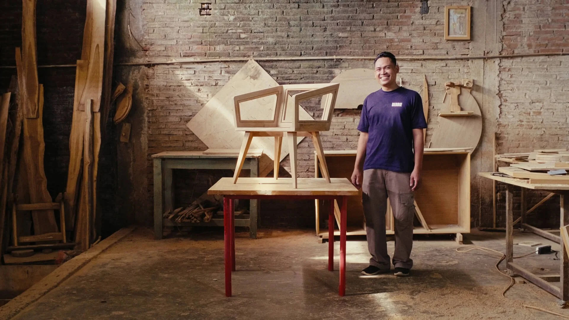 carpenter-artisan-portrait-indonesia.jpg