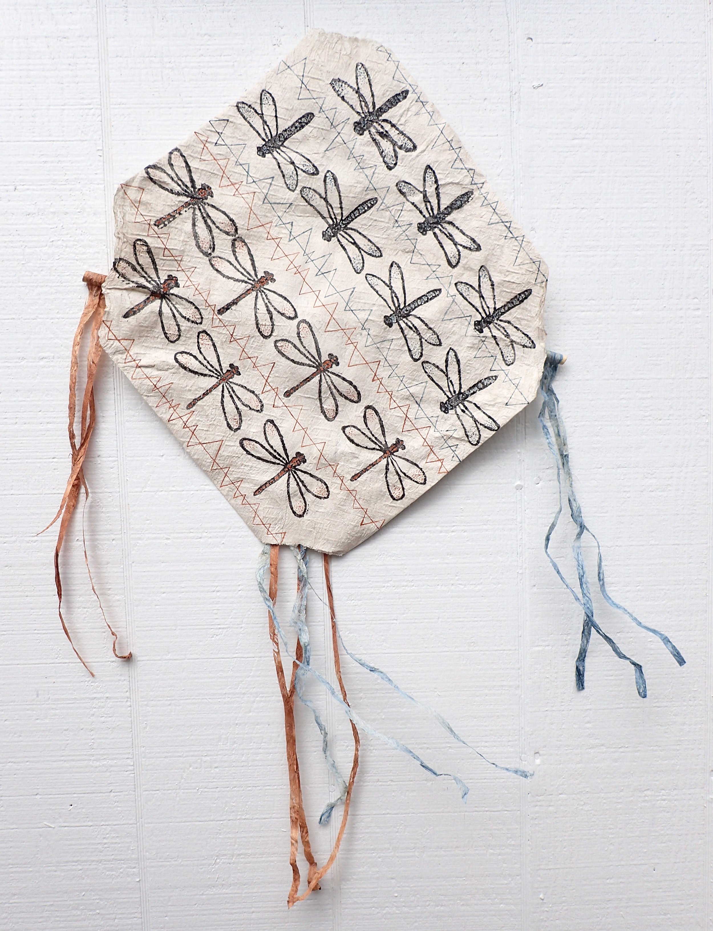 Paʻiiʻa Liʻiliʻi o ka Lewa (2025). 20x19 inches. $900 (normally $1,500).