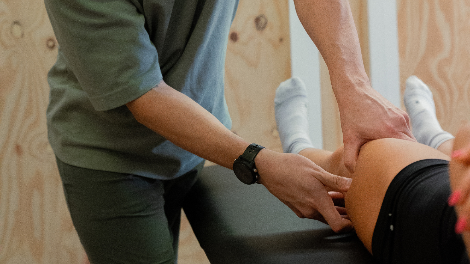 Hamstring Tightness vs Hamstring Weakness in Runners: What’s Actually Going On?