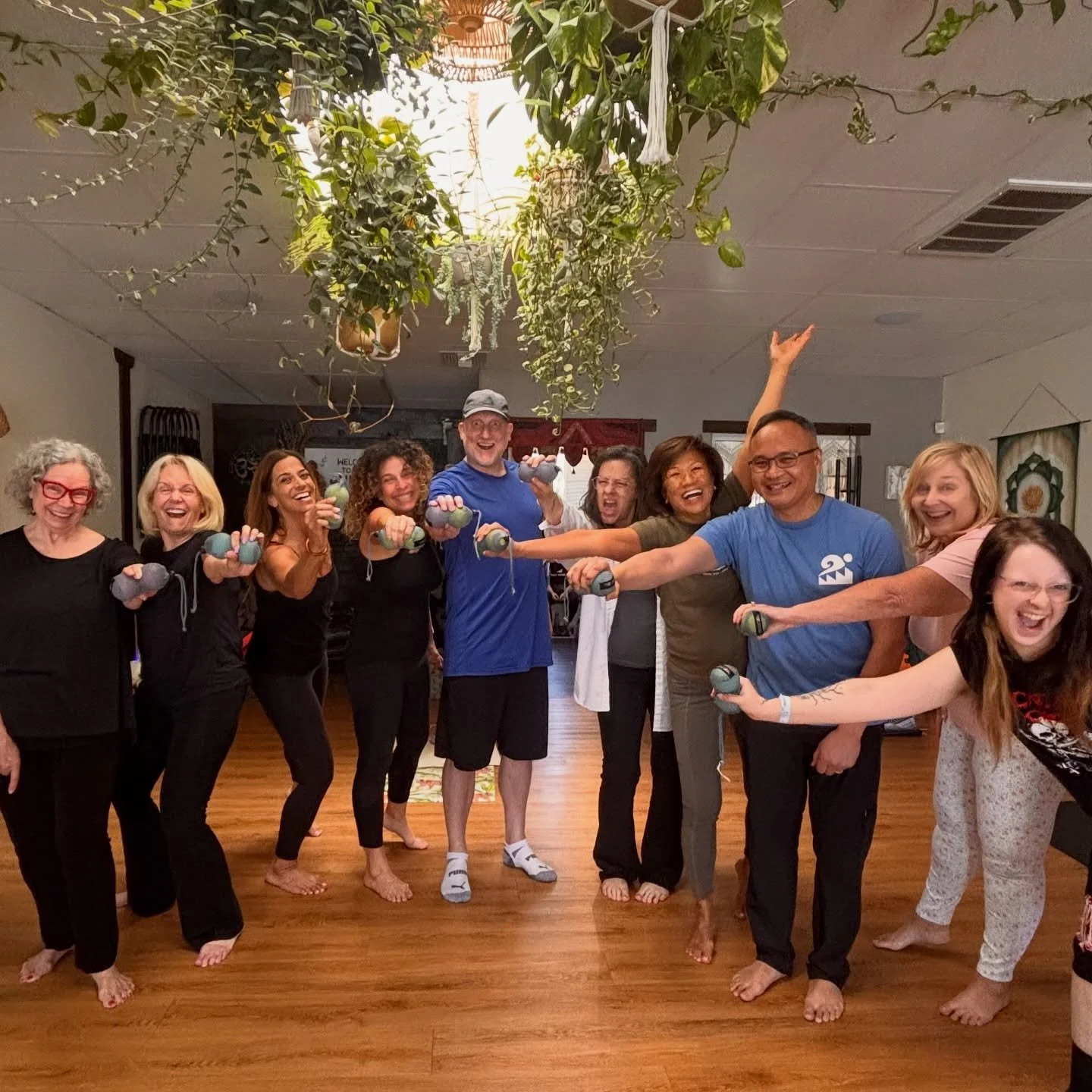 Thank you to everyone who showed for my Full Body Roll Out workshop on Friday night! Everyone slept like a babies
and woke up feeling like a brand new human.

That&rsquo;s the magic of the balls 🙌

Happy muscles
Calm nervous system
Full body reset

