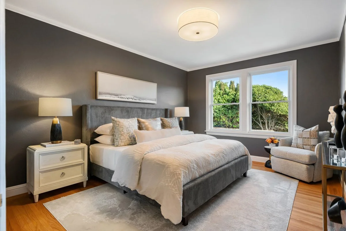 Bedroom - first 1.jpg