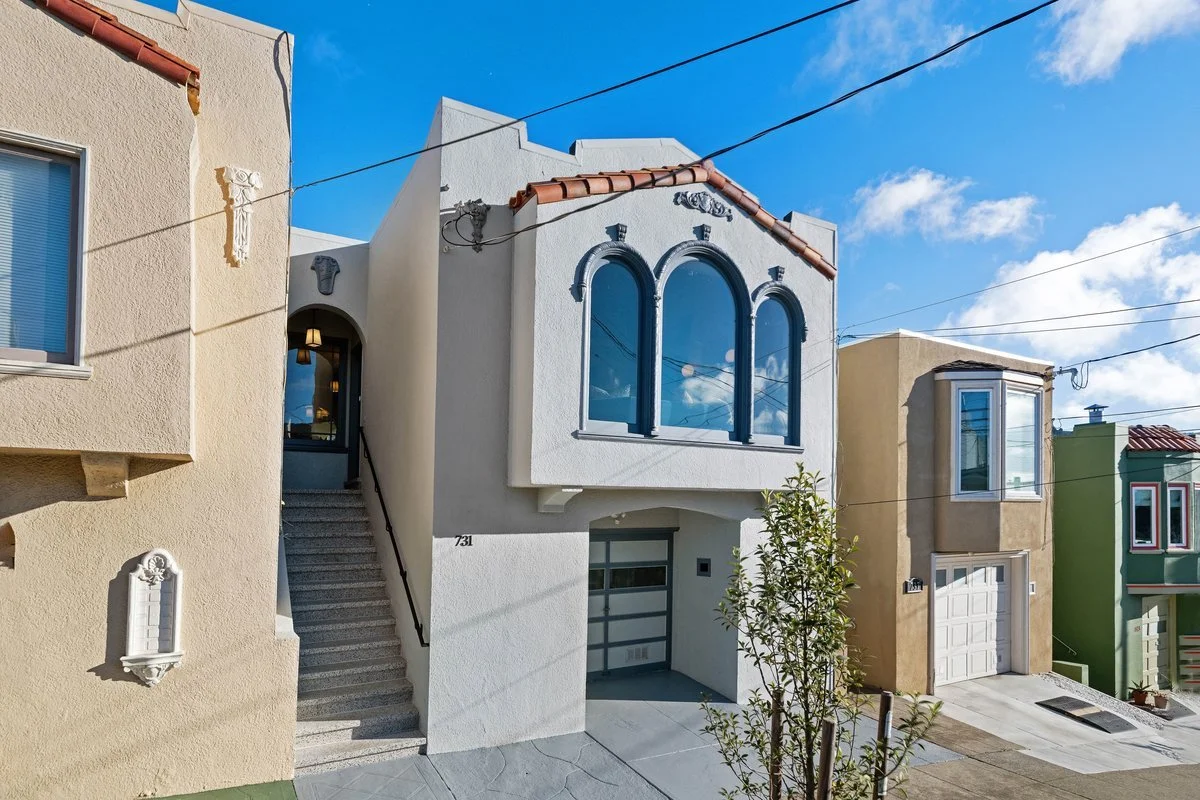 Front of house 2 - M.jpg