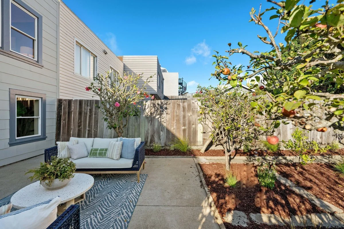 Garden 4.jpg