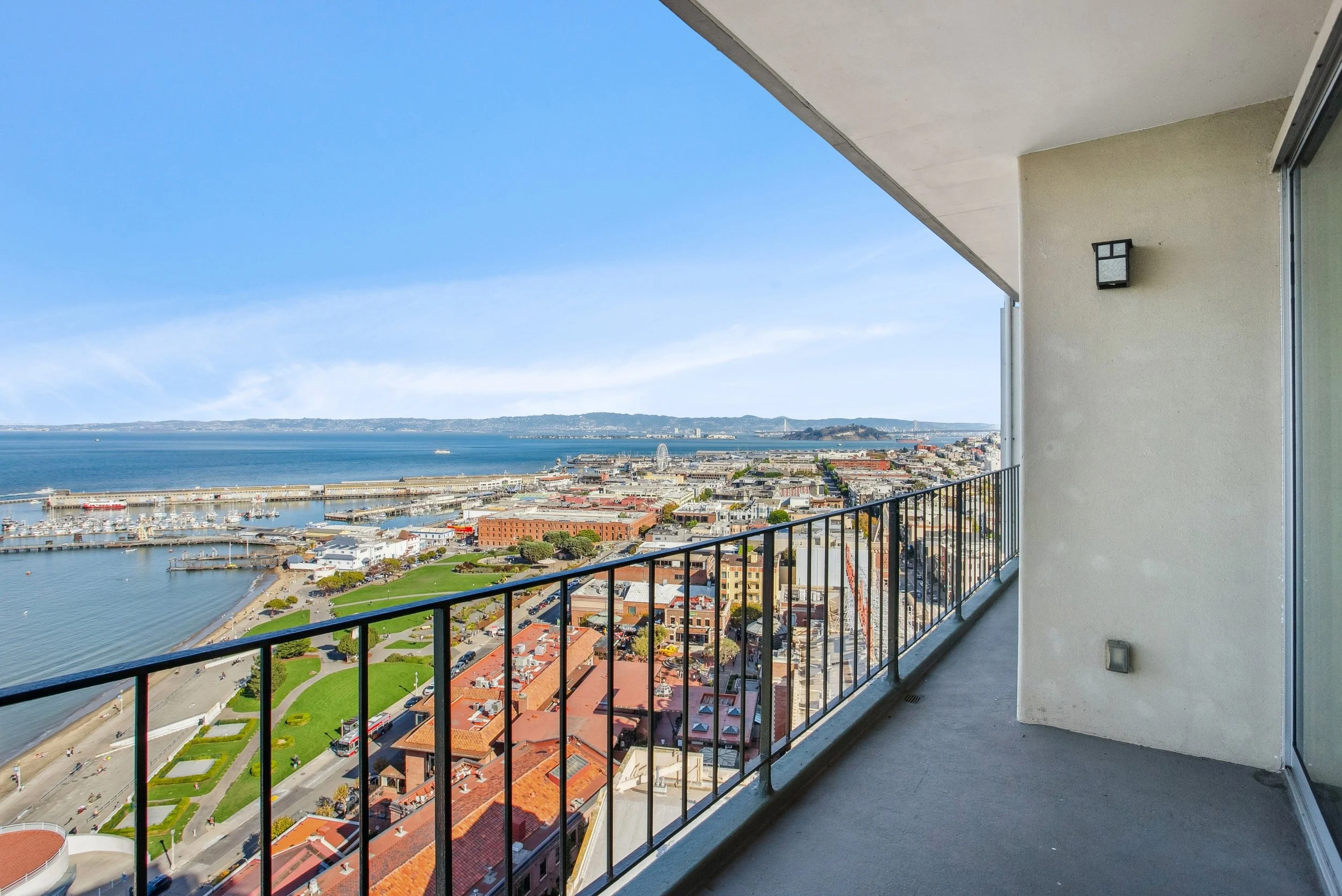 view from balcony to NE.jpg