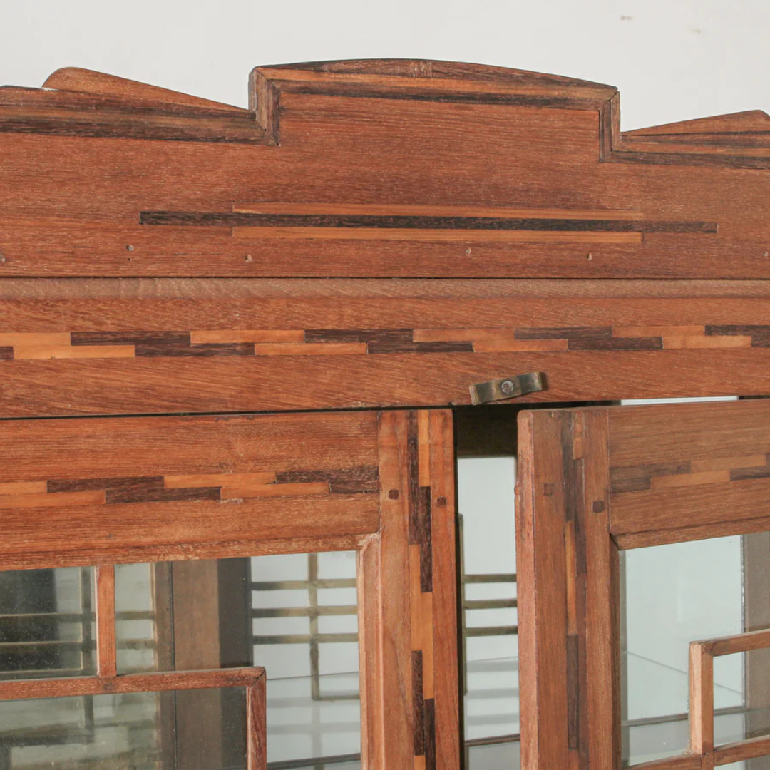 Glass Almirah Art Deco (4).png