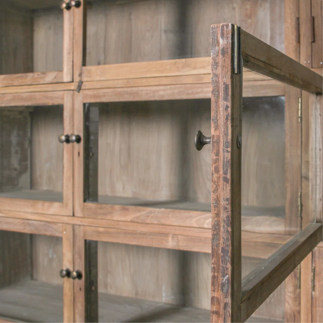 Harry Vintage Cabinet (4).png