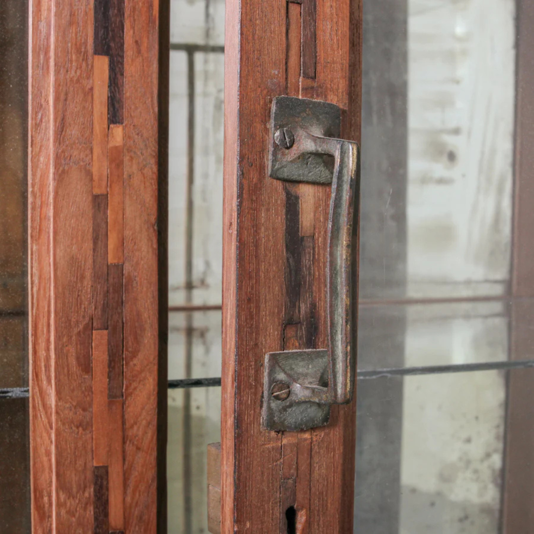 Glass Almirah Art Deco (5).png