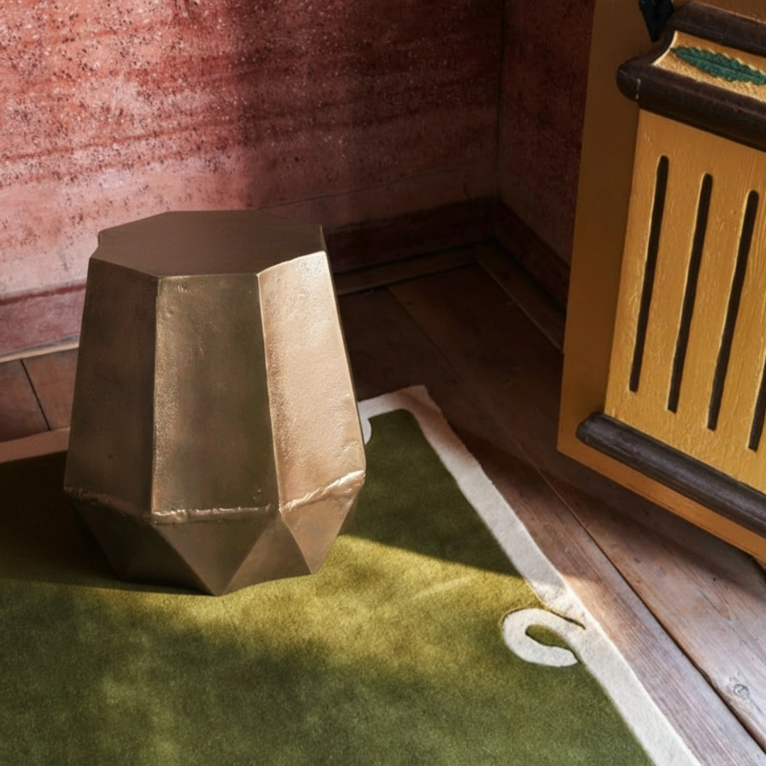 Plato Side Table