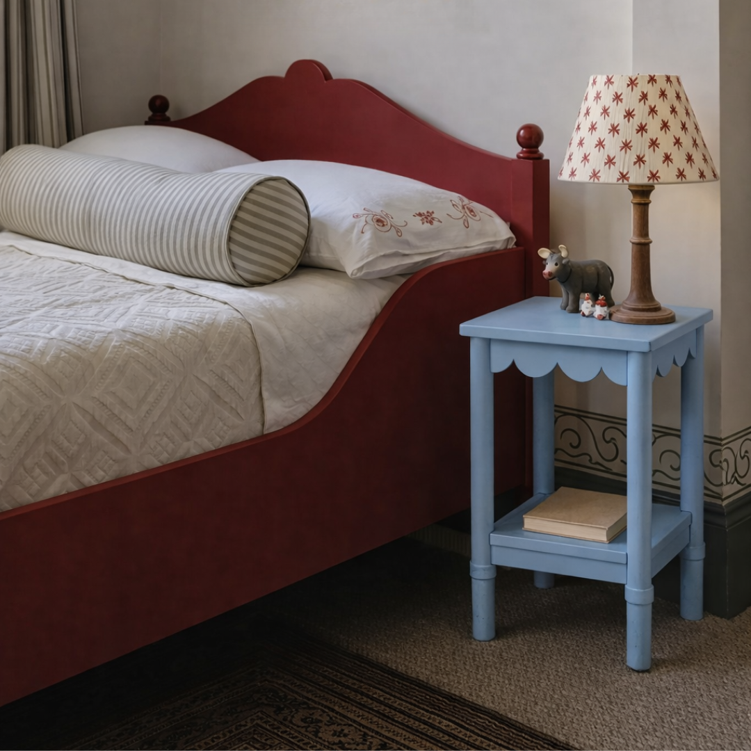 Side Table Light Blue.png