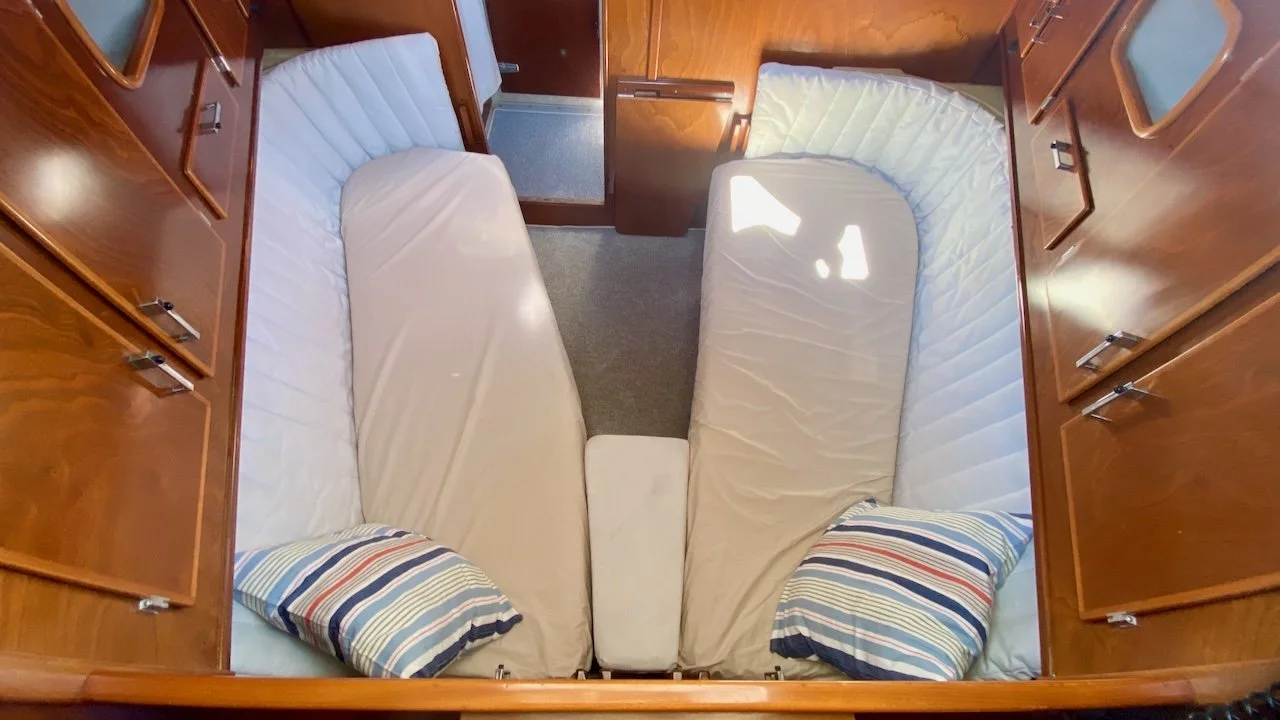 MS Fore Cabin Bed 10 (1).jpeg