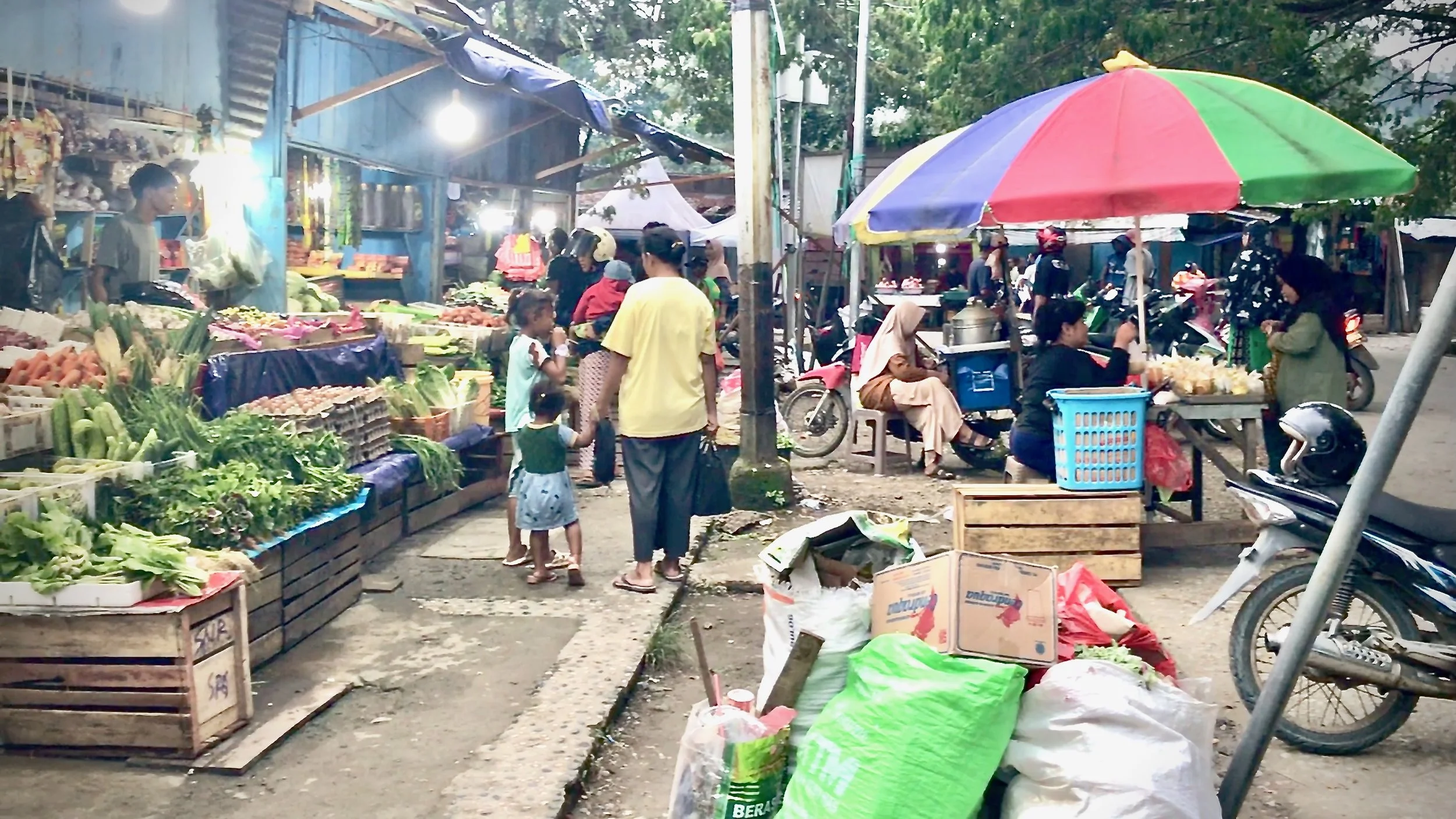 Street, fruit market in Raja Ampat, Indonesia