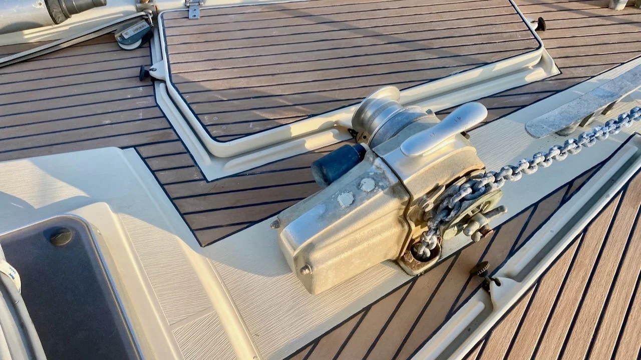 MS Foredeck Windlass 03 (1).jpeg