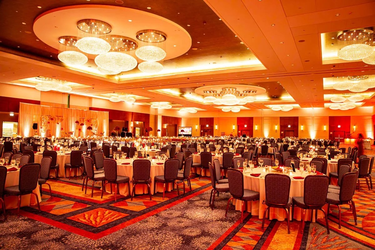 Renaissance Schaumburg decor during Indian Wedding Reception