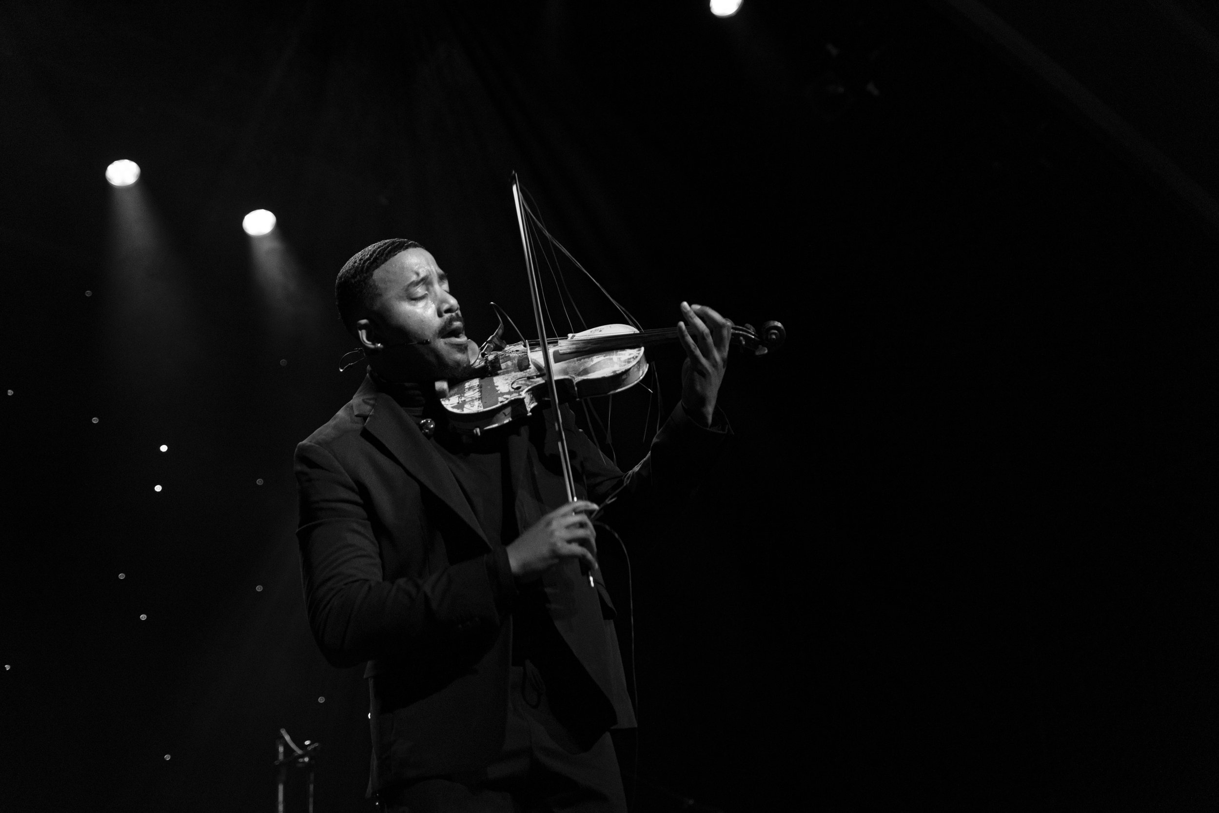 Grammy Award winner Damien Escobar performs a violin concert in Hartford’s Infinity Hall. |Credit: Reynaldo Cruz Diaz