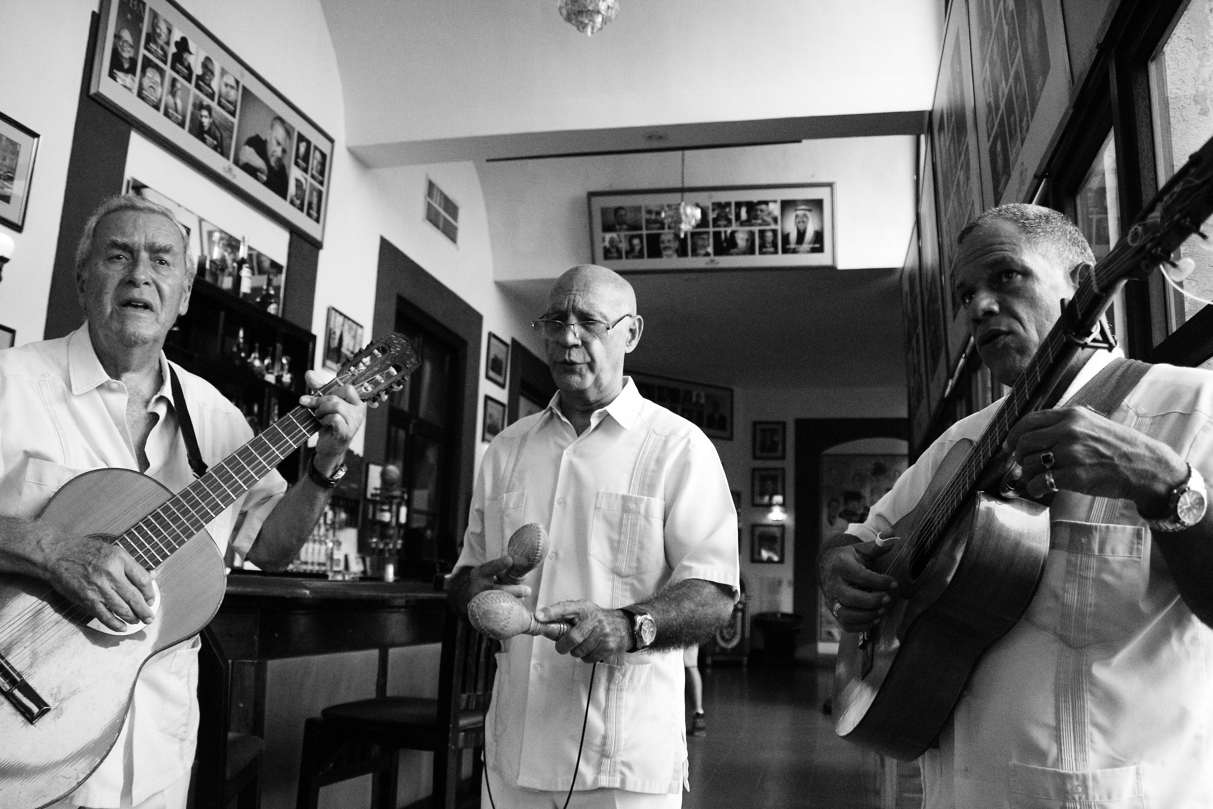 Musicians at the bar of Hotel Nacional de Cuba play for visitors.| Credit: Reynaldo Cruz Diaz