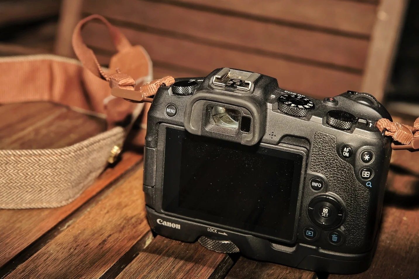  The gripped Canon EOS RP.| Credit: Reynaldo Cruz Diaz  