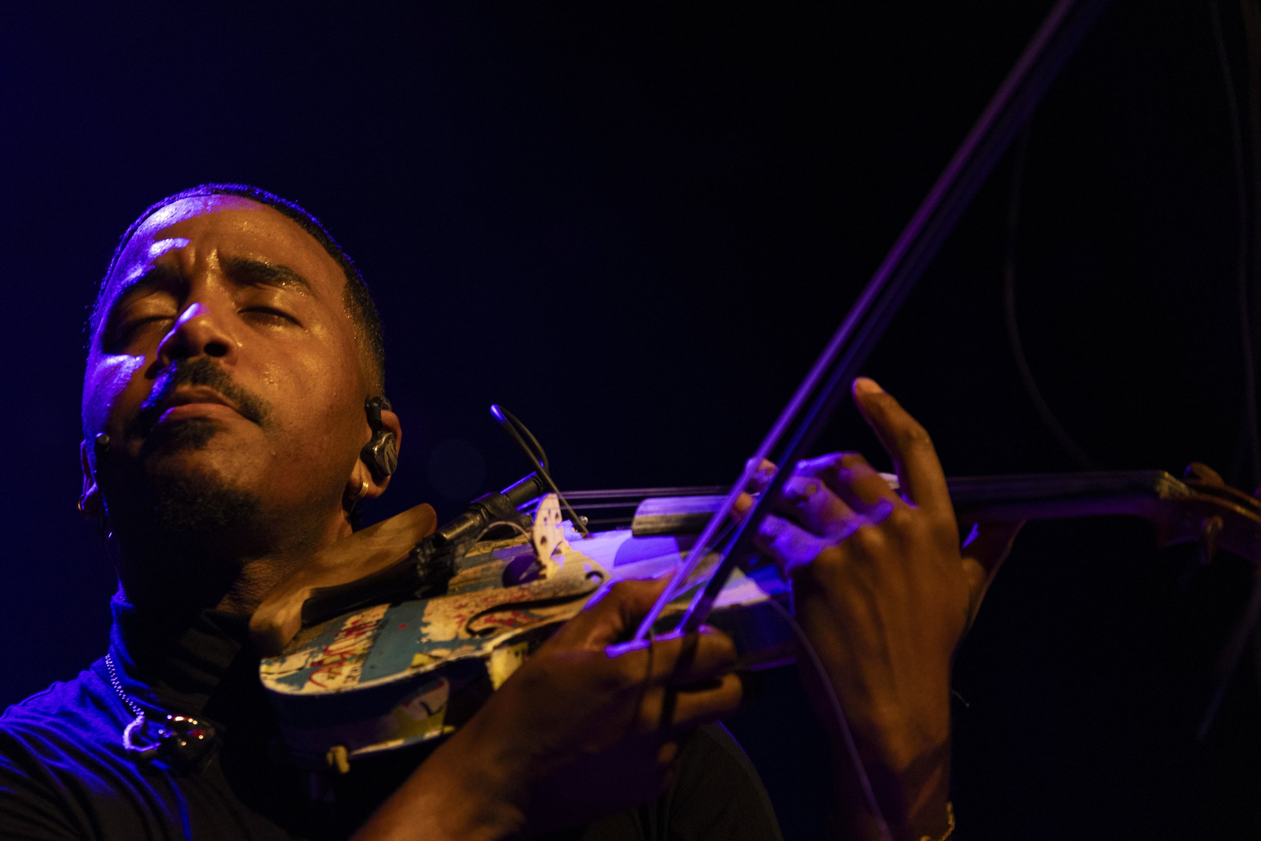 Grammy Award winner Damien Escobar performs a violin concert in Hartford’s Infinity Hall. |Credit: Reynaldo Cruz Diaz