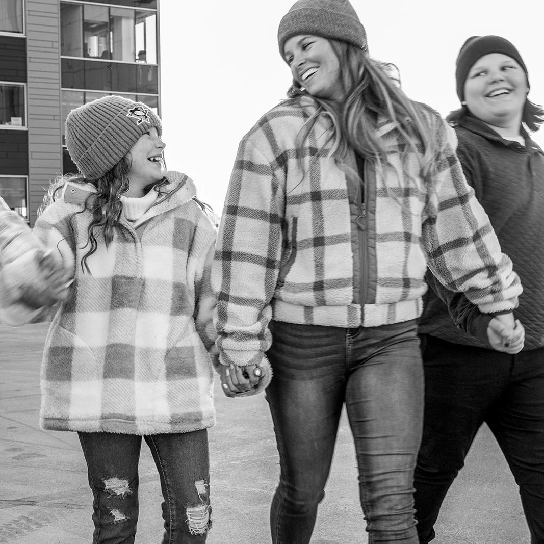 _J1A1193bw_websize copy.jpg