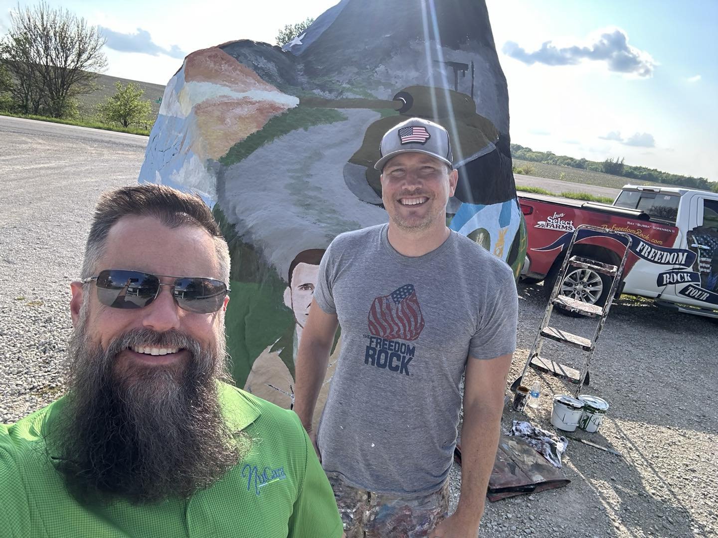 It was great to run into my friend, Rep. Ray Bubba Sorensen, who is the artist behind the Freedom Rocks. Did you know he redesigns the Adair County Freedom Rock every year for Memorial Day? I got to check out his 26th annual redesign! 🇺🇸