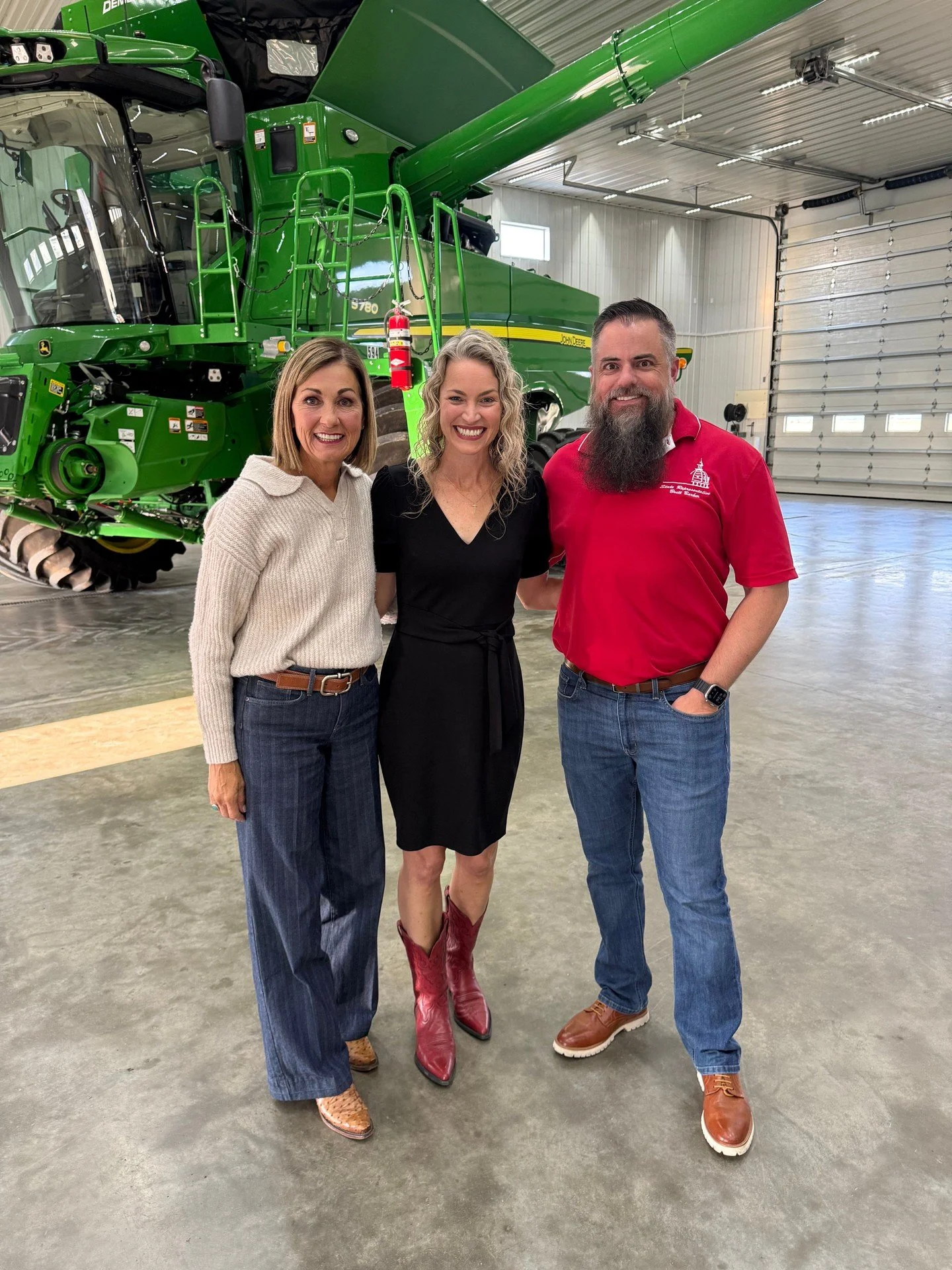 I was proud to support my friend Senator Kara @warmeforiowa at her recent Night on the Farm. I could not ask for a stronger champion to work with across the rotunda in the Iowa Senate!
