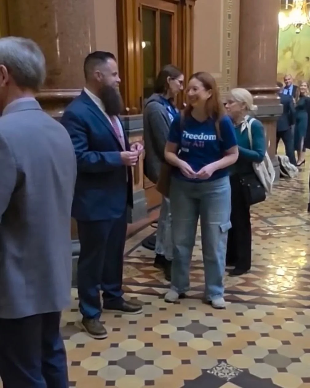 It&rsquo;s always great to visit with constituents who come to the Capitol. We had a great conversation about privacy concerns of traffic cameras and how data could be abused.