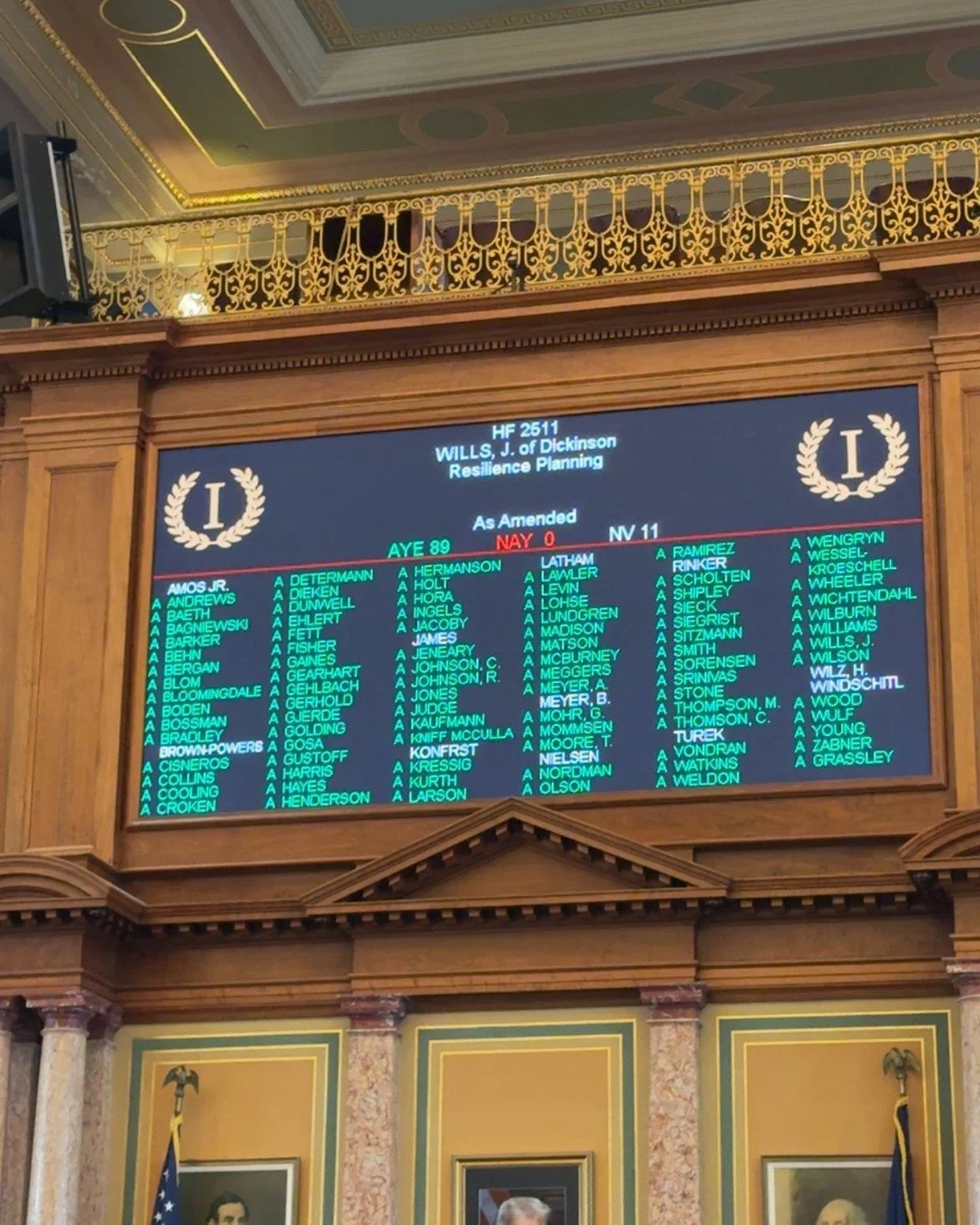 🚨 My bill to create a state Natural Disaster Resilience Plan passed unanimously! Read more: https://iowacapitaldispatch.com/2026/02/25/iowa-house-passes-bill-to-create-state-plan-for-flood-protection/