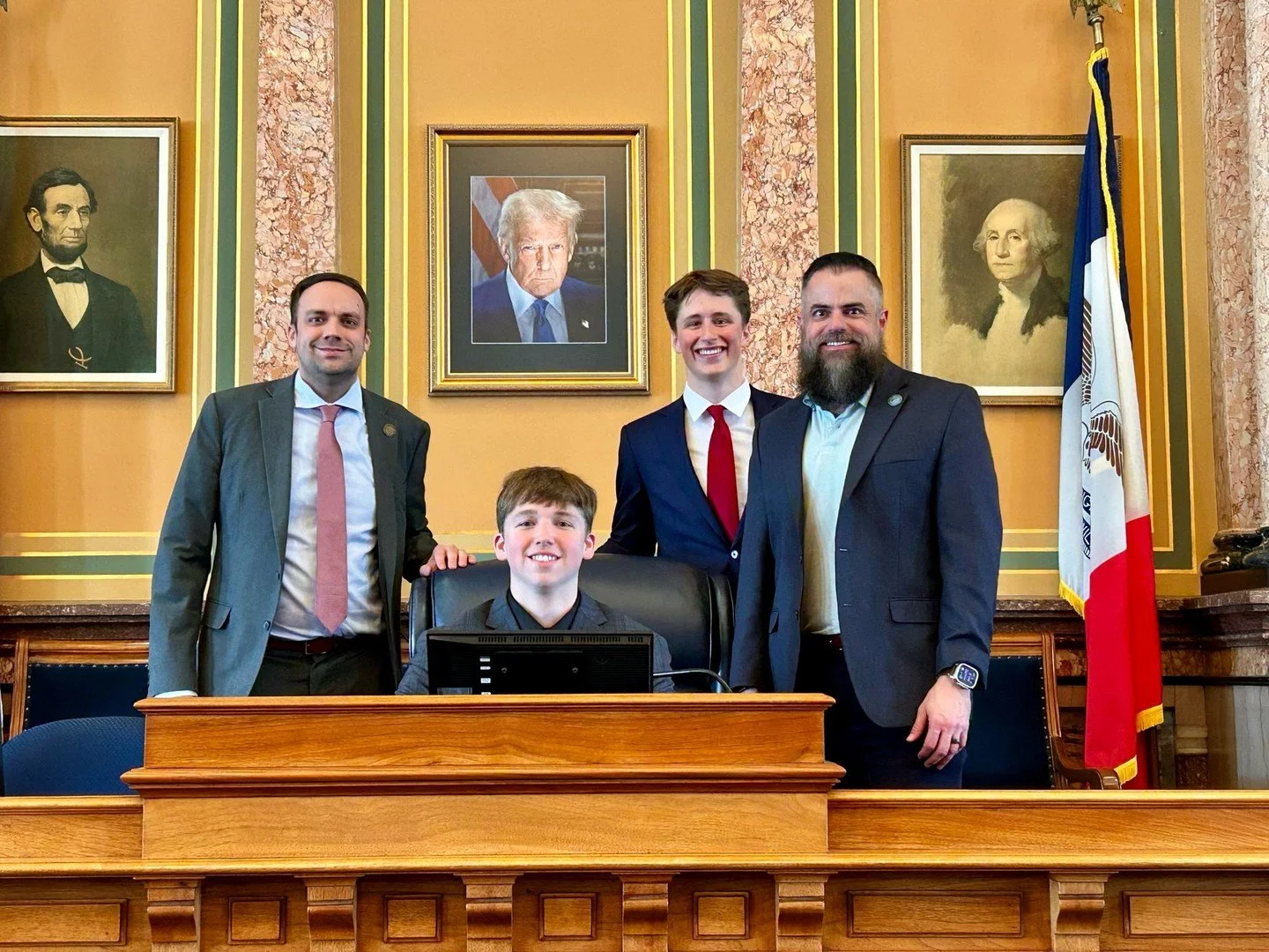 I had a great time welcoming two aspiring leaders from Iowa State to the House Chamber! Trey from Moville, IA and Brody from my old stomping grounds of Annawan, IL have an interest in public service and got to sit with us during floor debate. I also 