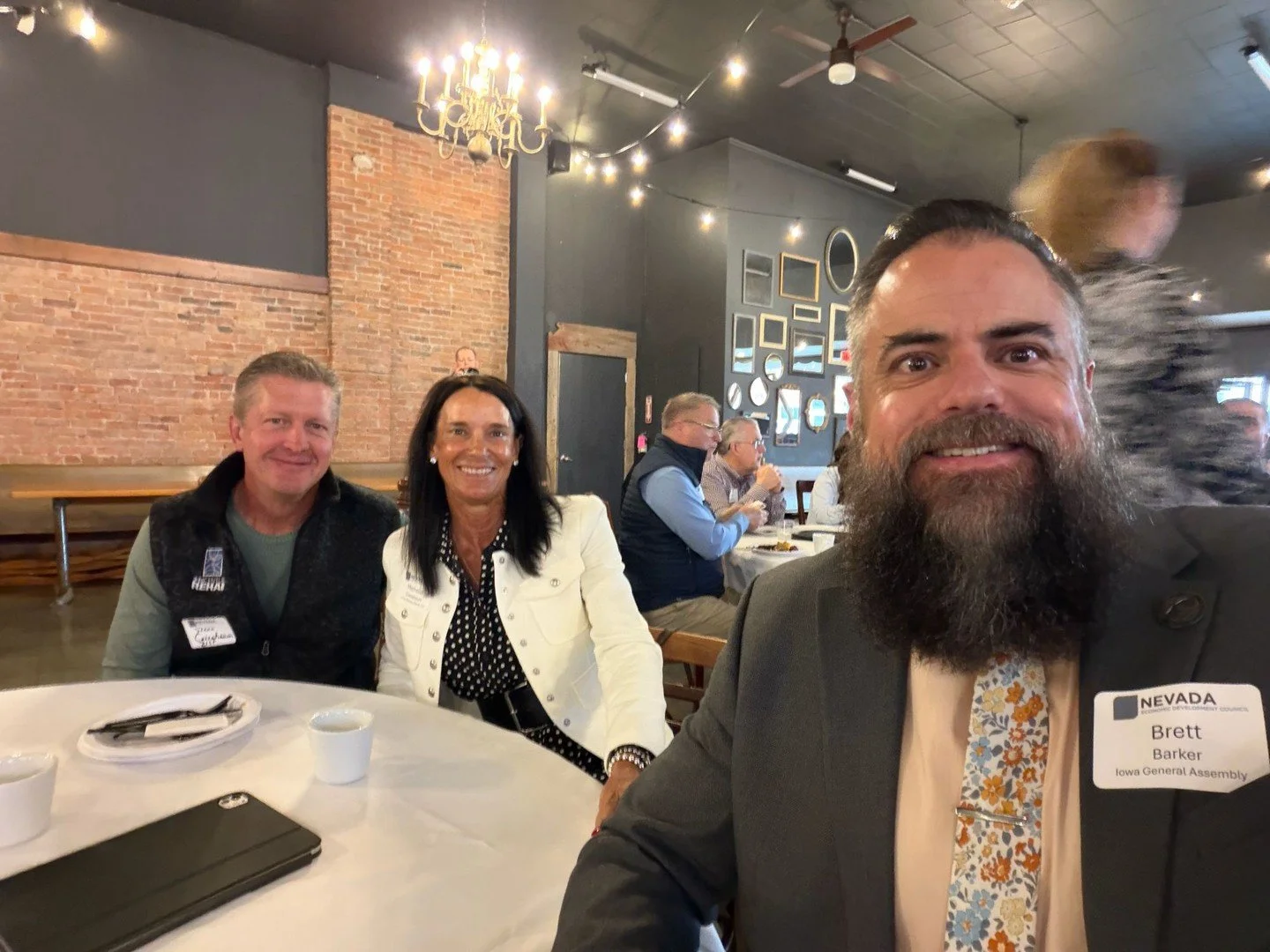 What a great morning to celebrate Nevada at the NEDC Business Breakfast! Nevada punches far above its weight class in business and industry. Did you know that more people commute into Nevada for work every day than commute out? 🚗