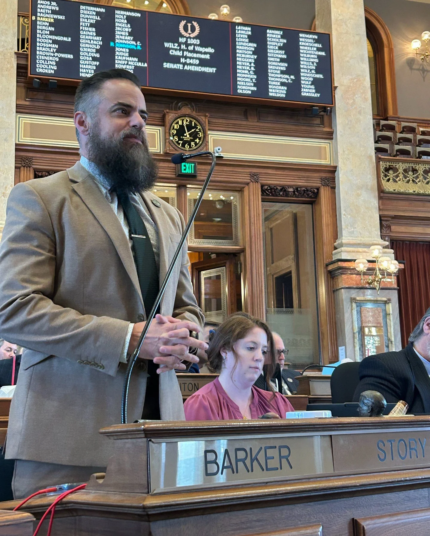 It was my honor to run HF1003 &ldquo;Finding Families&rdquo; for the final time on the House floor and send it to the Governor&rsquo;s desk! This bill will help avoid additional trauma for our foster children by allowing the courts to make case speci