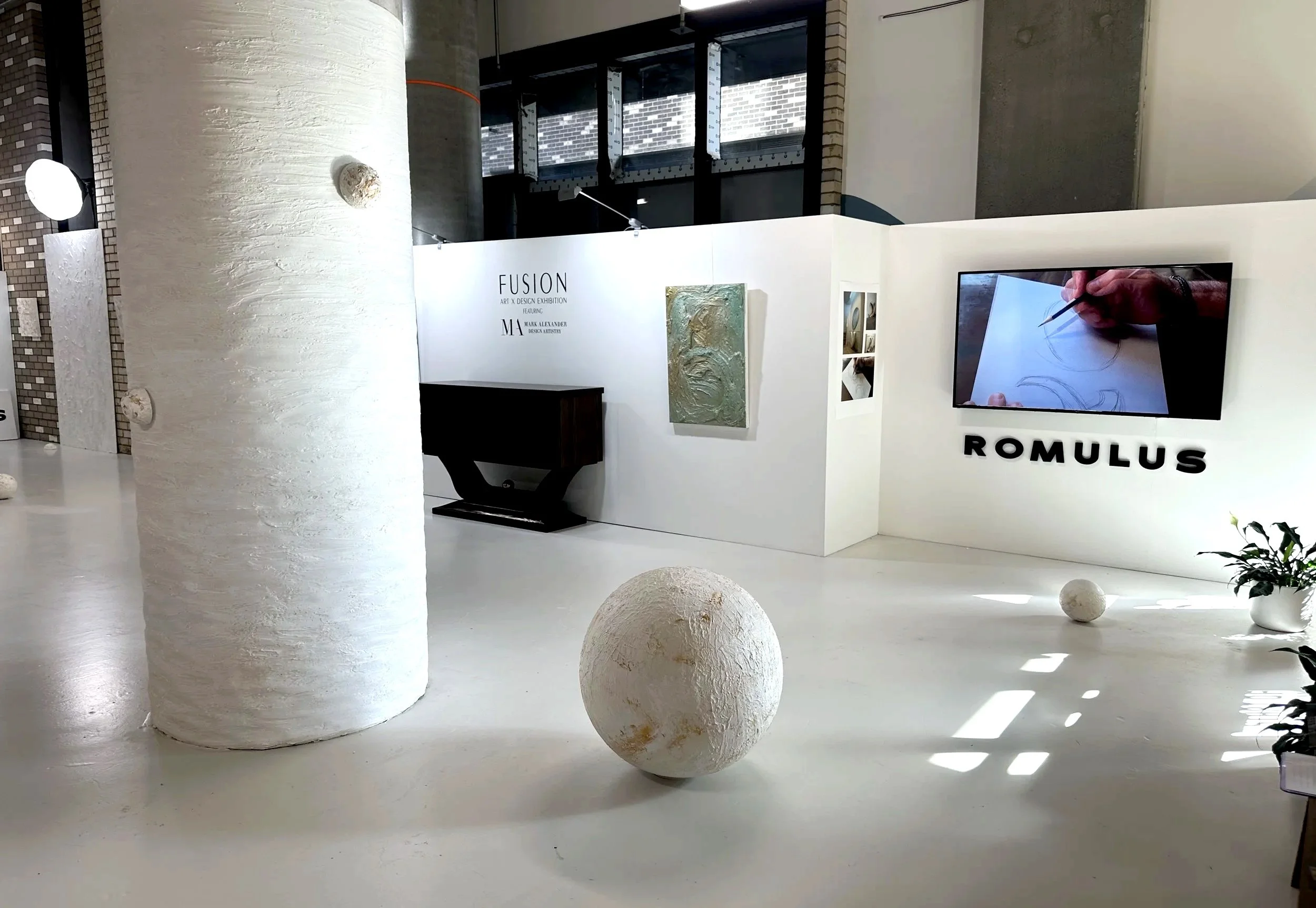 Threshold: Art, Architecture and Cultural Space at The Gladstone