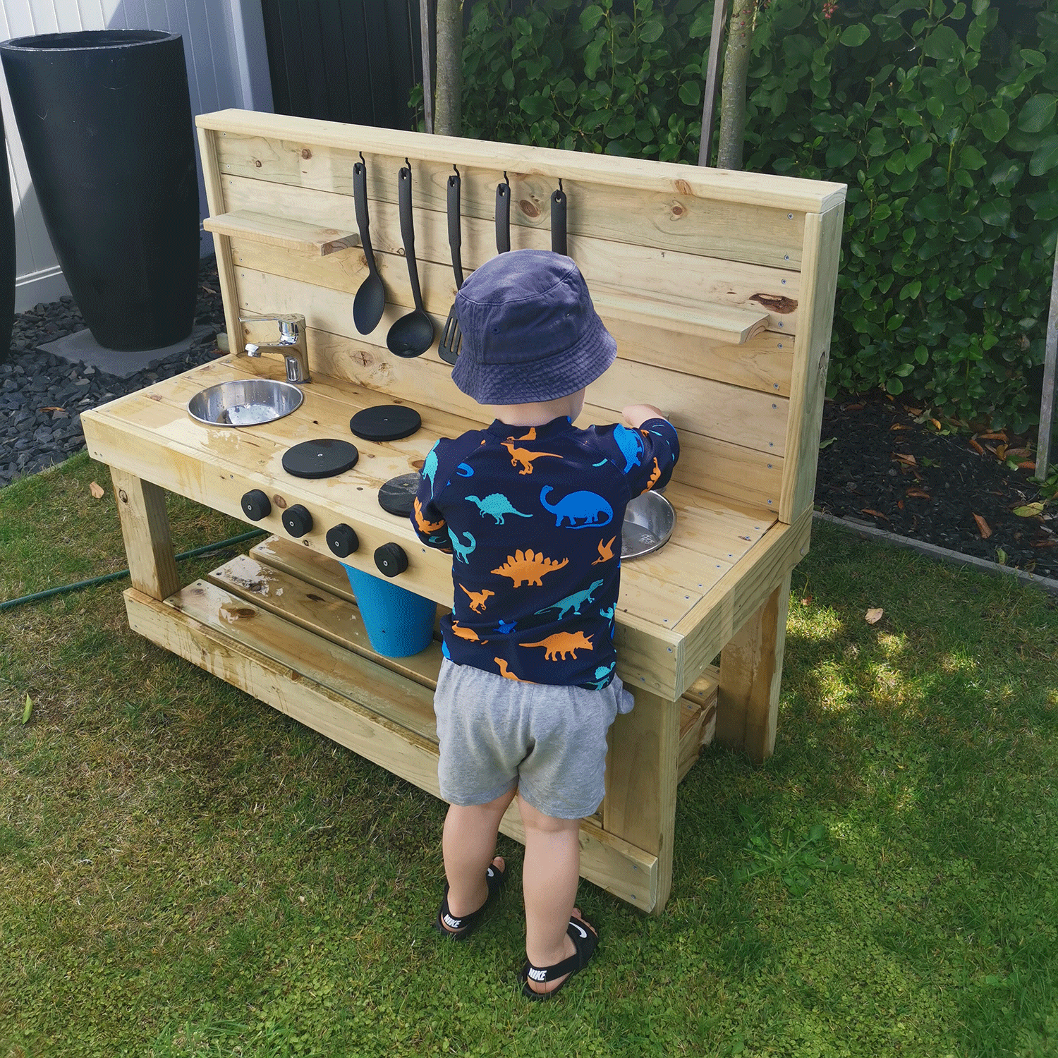 Archermudkitchenweb.gif