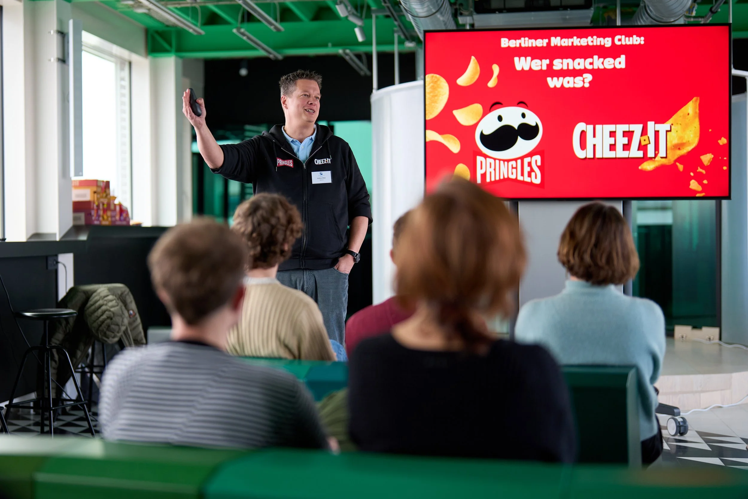 Crunchy Insights beim CMO Talk für Alle mit Kellanova (Pringles &amp; Cheez-It)