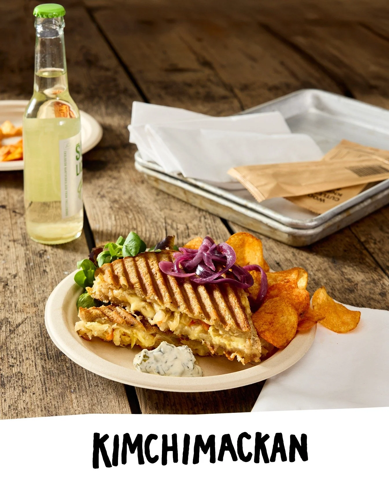 🔥 Kimchimackan p&aring; Konstrundan i Smedstorp 🔥

Grillad surdegsmacka, sm&auml;lt ost &amp; v&aring;r egna kimchi med finaste tillbeh&ouml;ren.

☕ Kaffe &amp; Fika.

📍Orient, Smedstorp, Konstrundan 2026. F&ouml;lj v&auml;gskyltarna.

⏰ 3-6 April