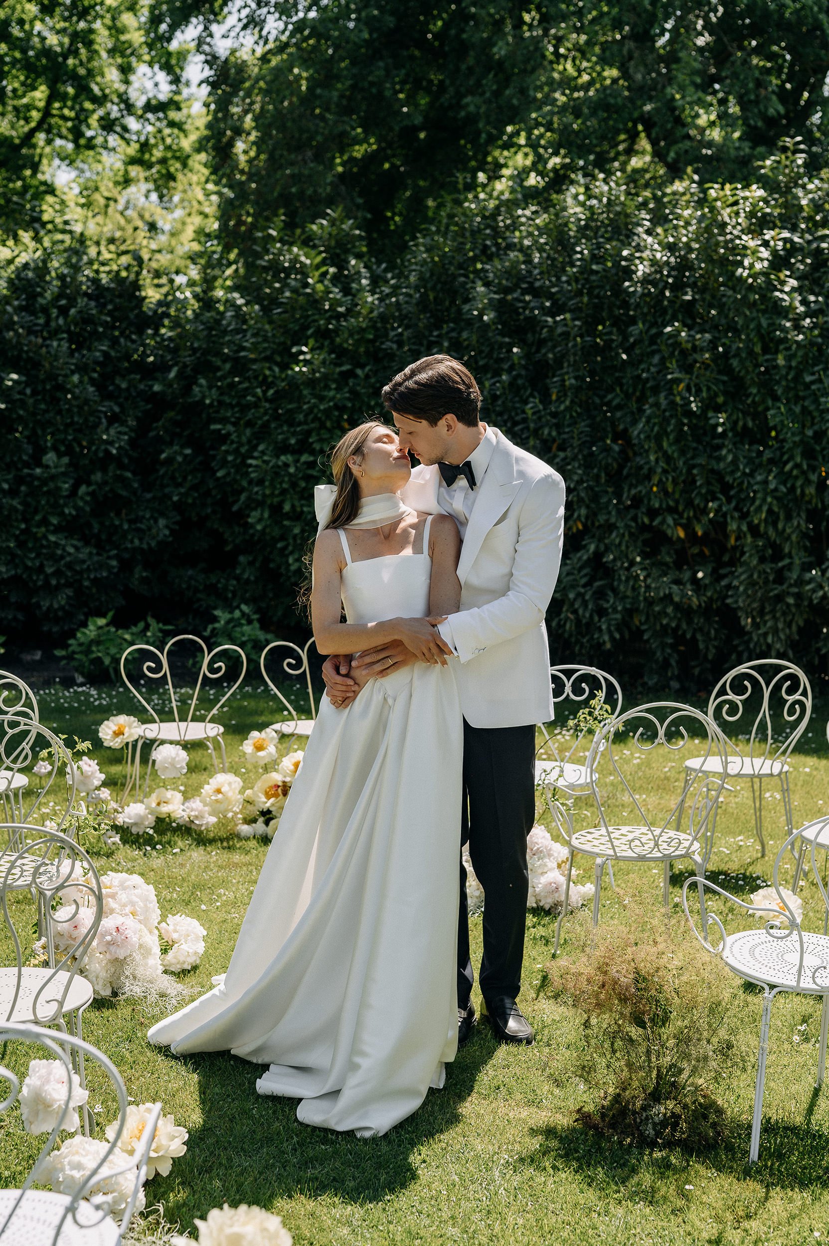 Garden Chic: An Al Fresco Wedding