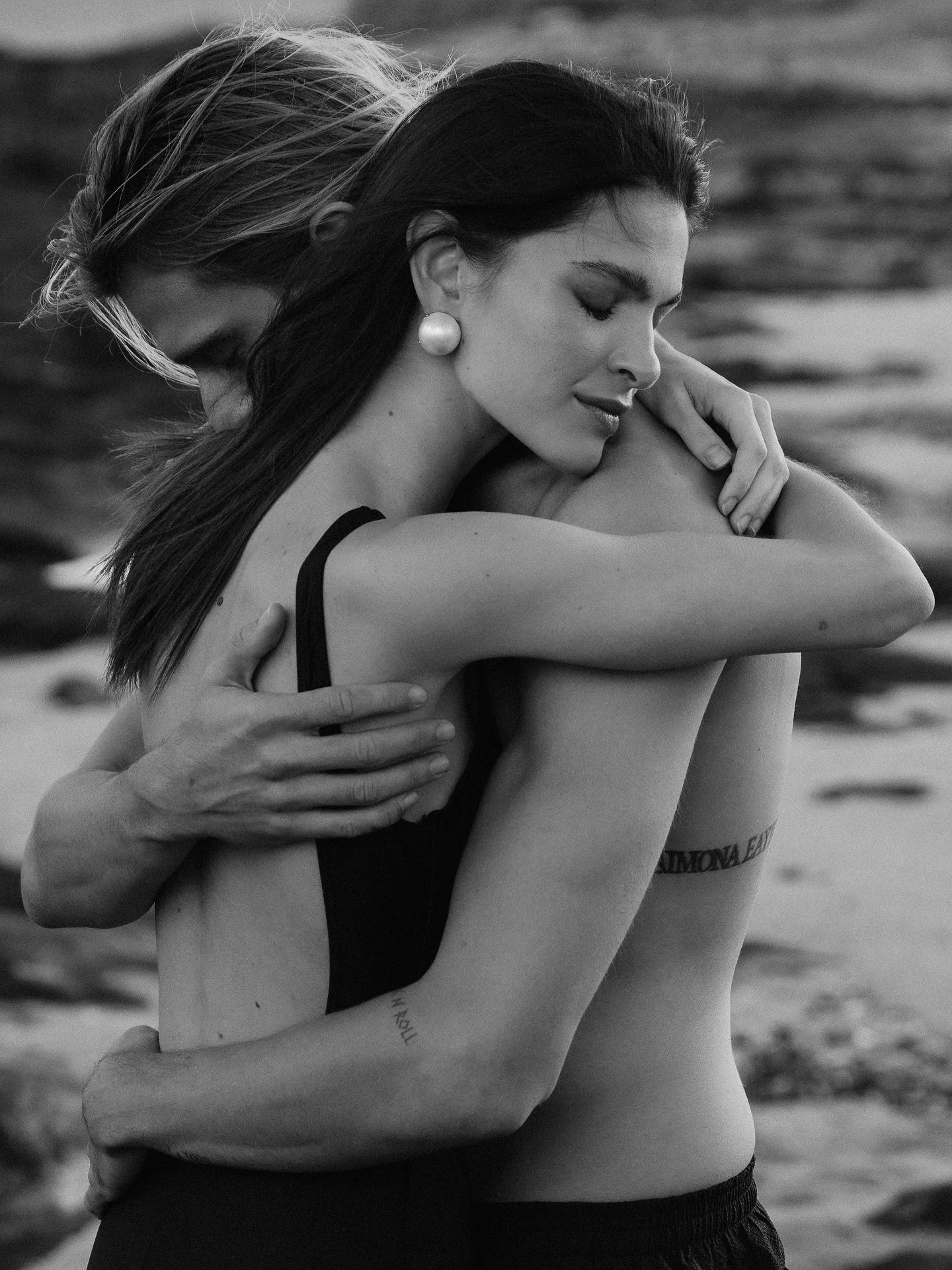 &mdash; a couple of frames from La Graciosa, adoring Abril and Carlos, being thankful for the whole experience and all the energy from last week 🤍🥹 @wolvesworkshop 

 
Styling &amp; Make-up @iamjuancastaneda
Outfits @byloleiro @joseacosta.style
Pla