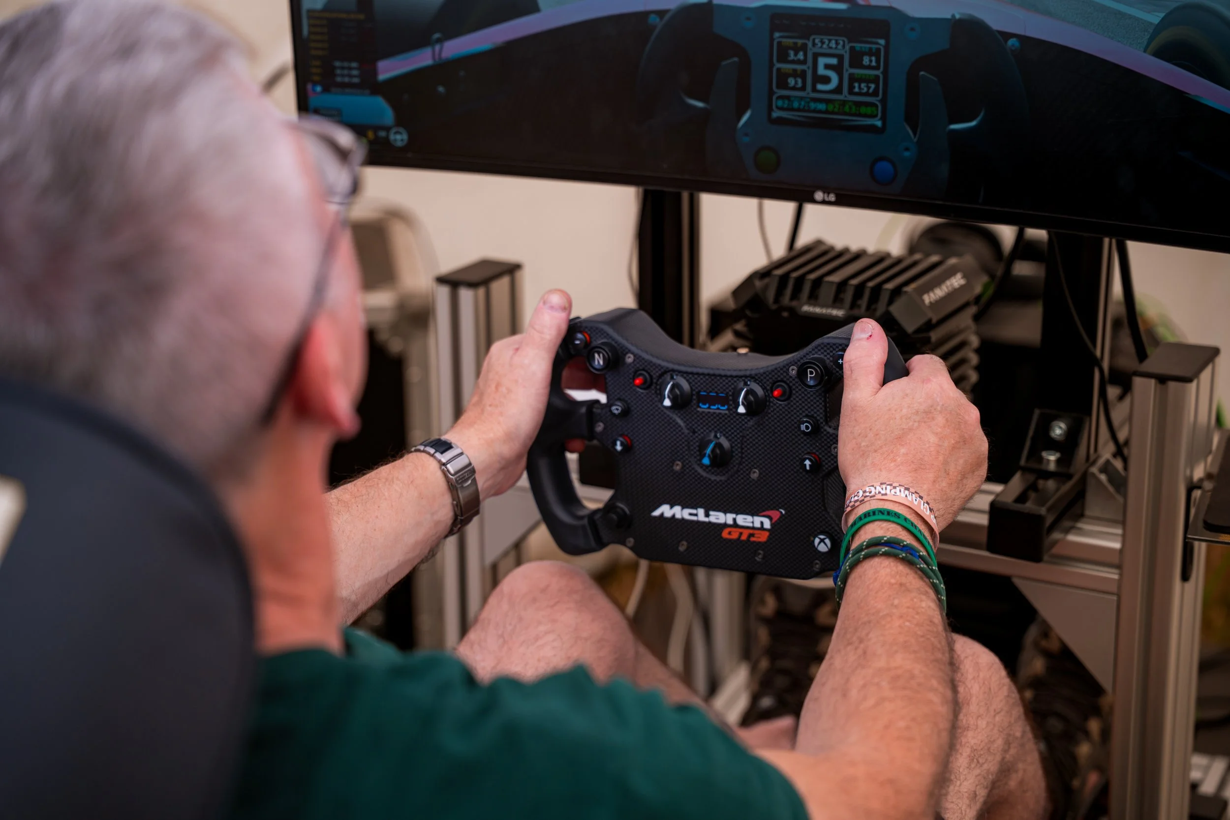 F1 raacing simulator hire
