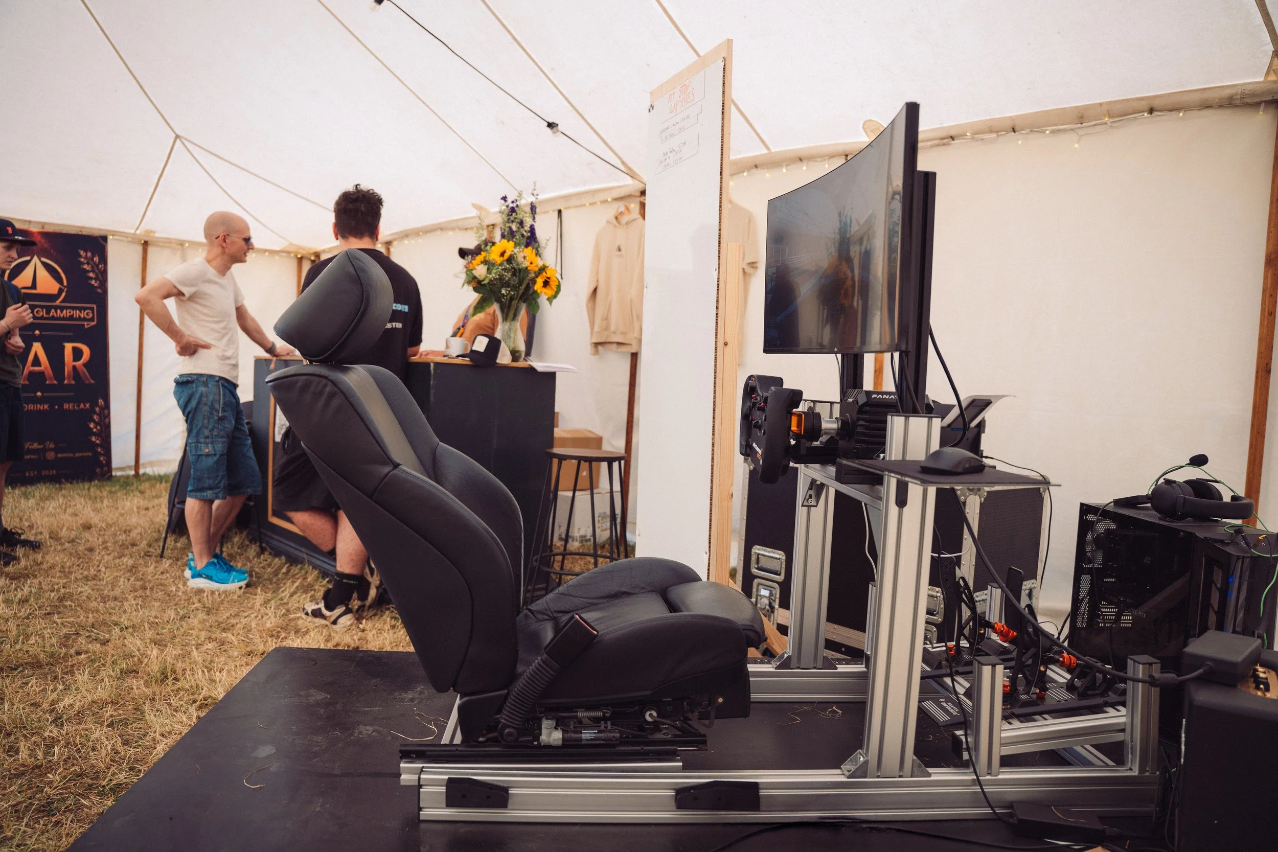 F1 racing simulator hire