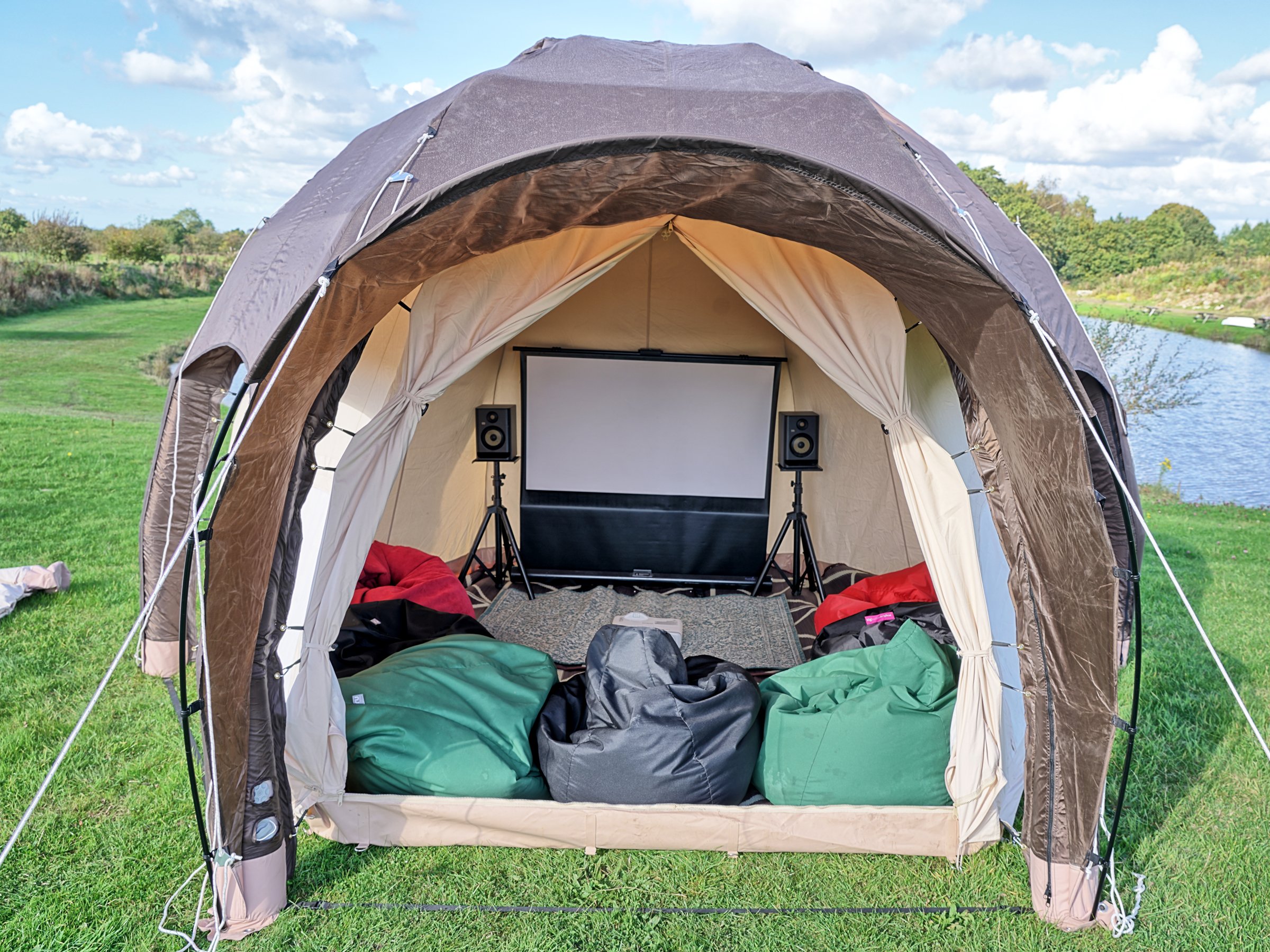 4m Cinedome-1.jpg