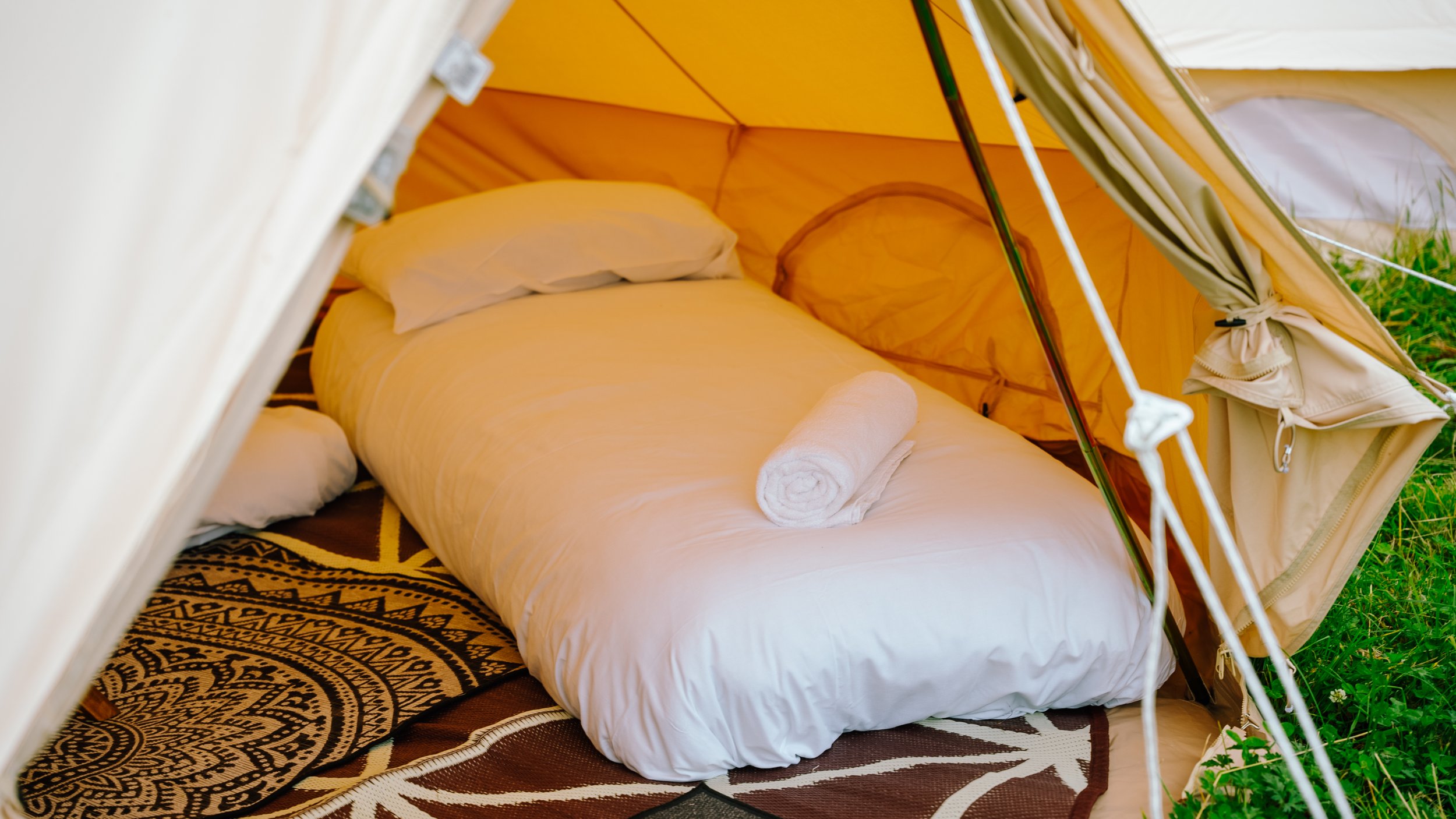 Classic Bell Tent Interior 9.jpg