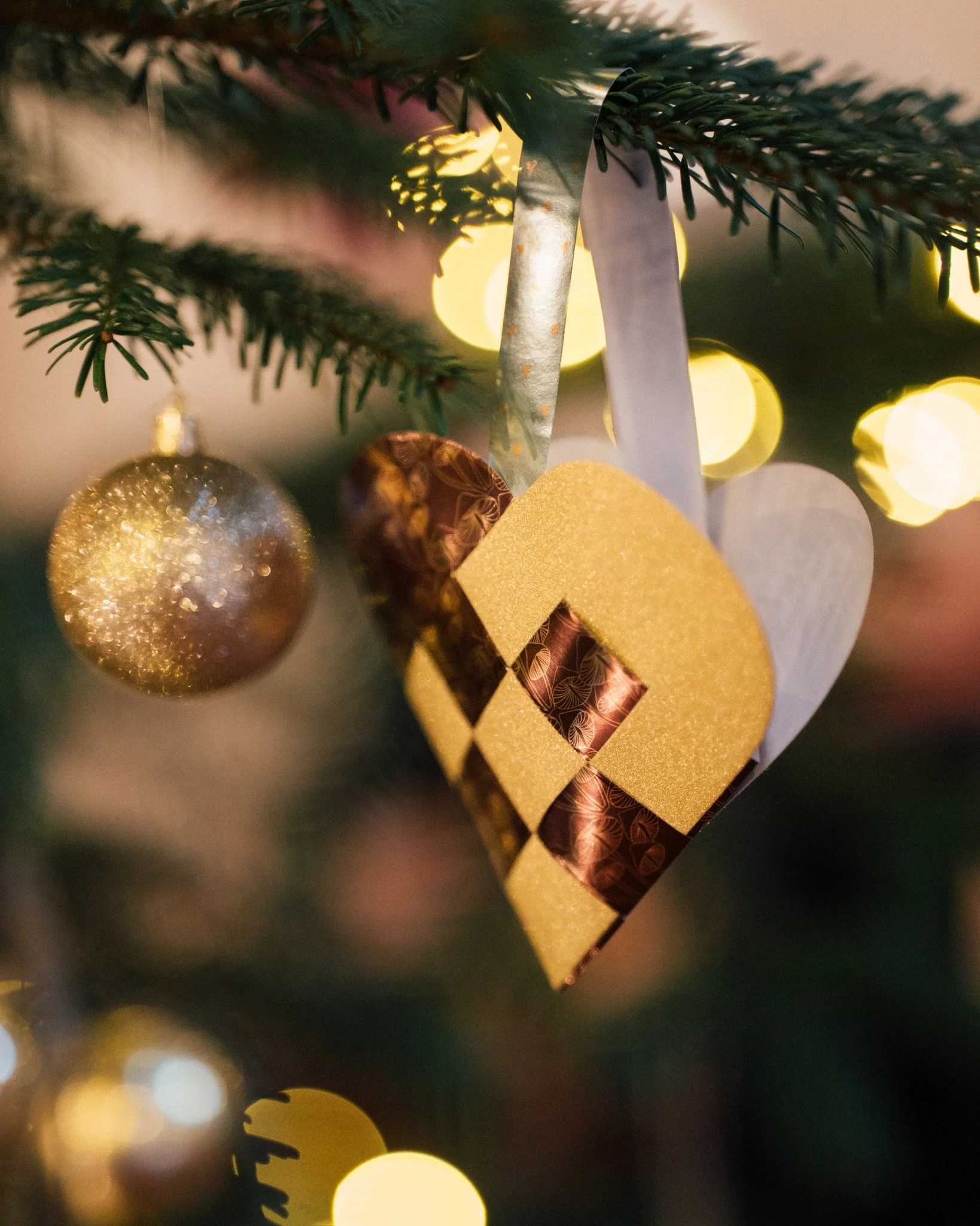 6 r&aring;d til julen med PTSD 💙
&ndash; til dig og dine p&aring;r&oslash;rende

For mange mennesker med PTSD og for deres p&aring;r&oslash;rende kan jul og nyt&aring;r v&aelig;re en kr&aelig;vende tid med mange indtryk og forventninger. Vi har saml