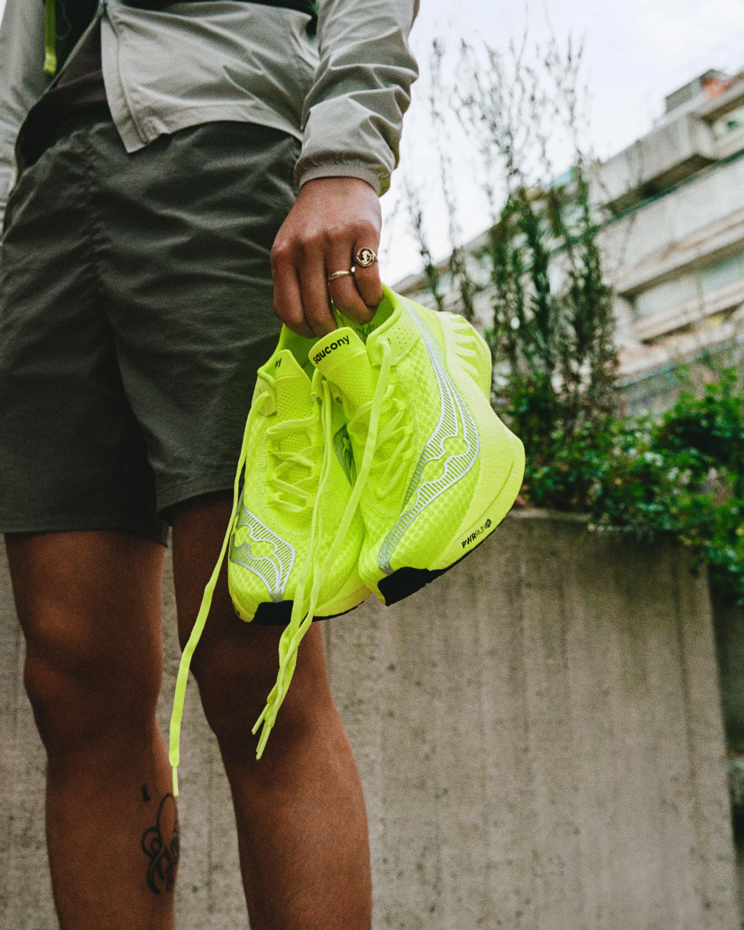 Saucony_FW24 6 4x5-min.jpg