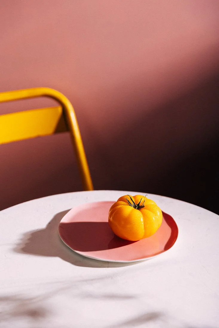 photographie tomate originale par le studio Diner et It Cake Styliste