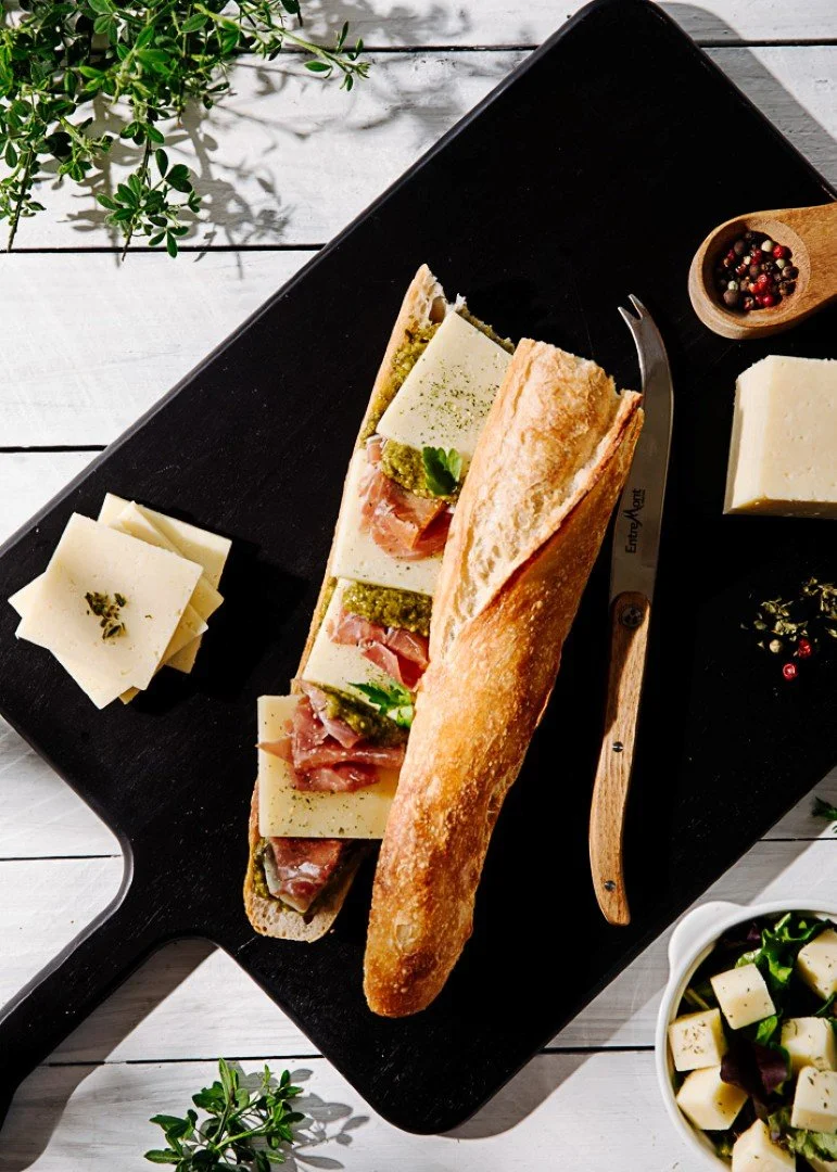 photographie de sandwich au fromage par le Studio Culinaire Dîner
