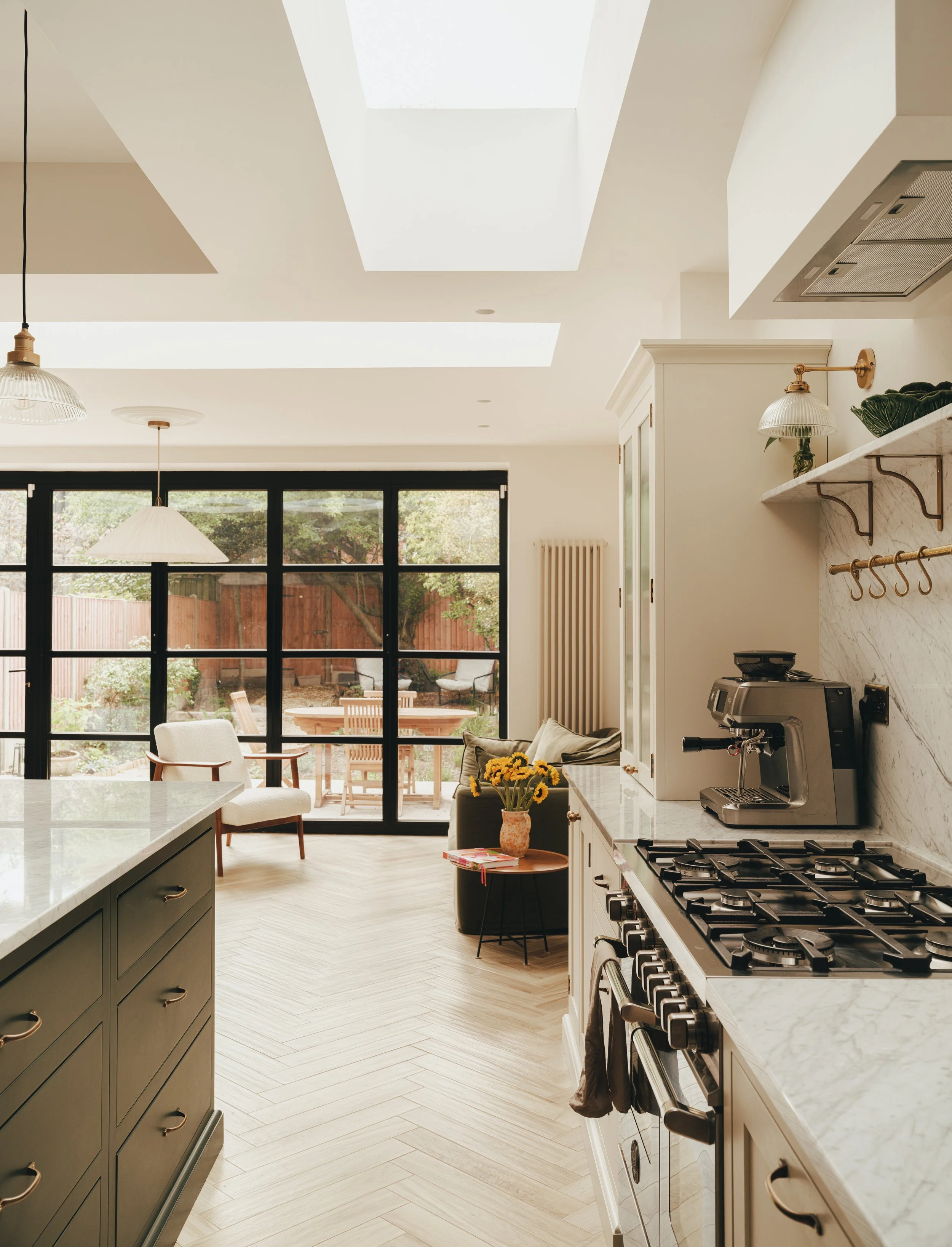 Grove Avenue Kitchen