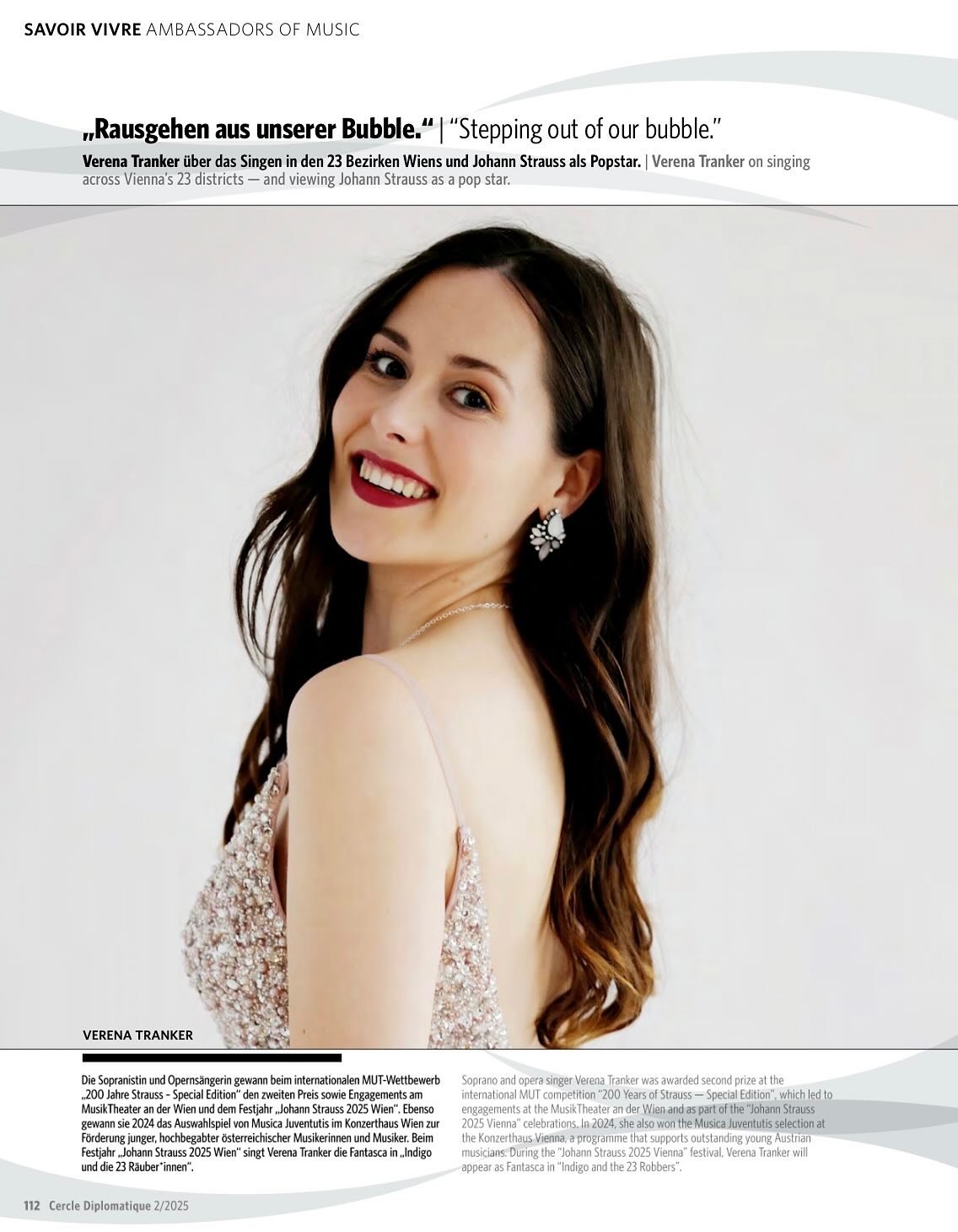 ✨AMBASSADOR OF MUSIC Ausgabe 06/2025✨

| DE:
Es ist mir eine gro&szlig;e Ehre, als Ambassador of Music ausgezeichnet zu werden &ndash; und mich damit in eine Reihe herausragender K&uuml;nstlerinnen nach Sopranistin @asmikgrigorianofficial, Dirigentin